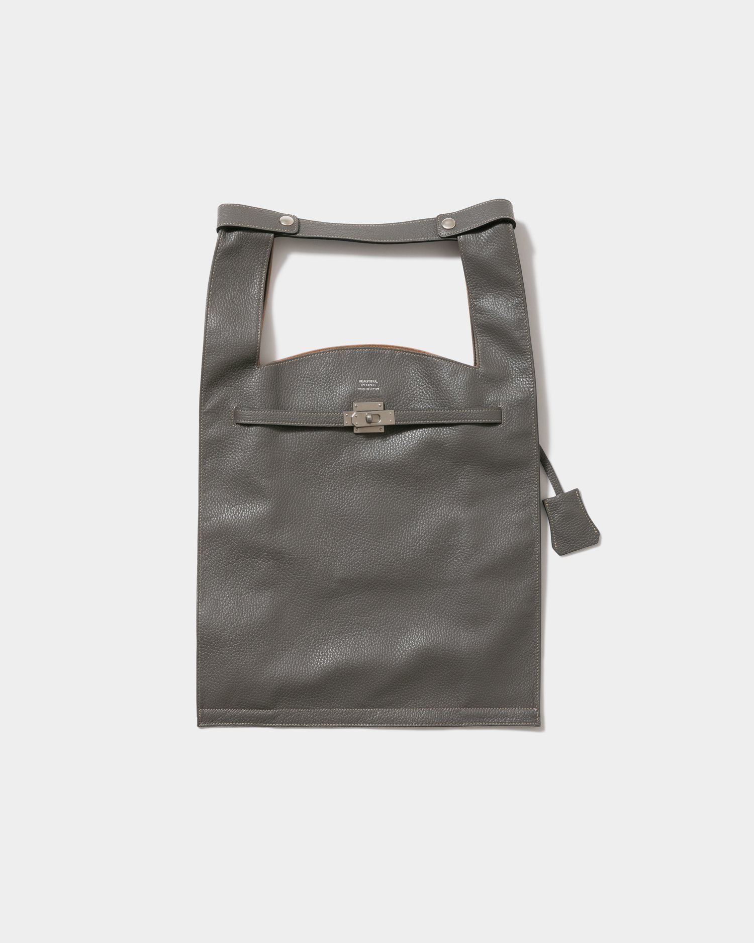 【ビューティフル ピープル/beautiful people】のxlarge market bag インテリア・キッズ・メンズ・レディースファッション・服の通販 founy(ファニー) 　ファッション　Fashion　レディースファッション　Fashion for Women　バッグ　Bags　イタリア　Italy　チャーム　Charm, Pendant　gray|ID: prp329100004864692 ipo3291000000036206728