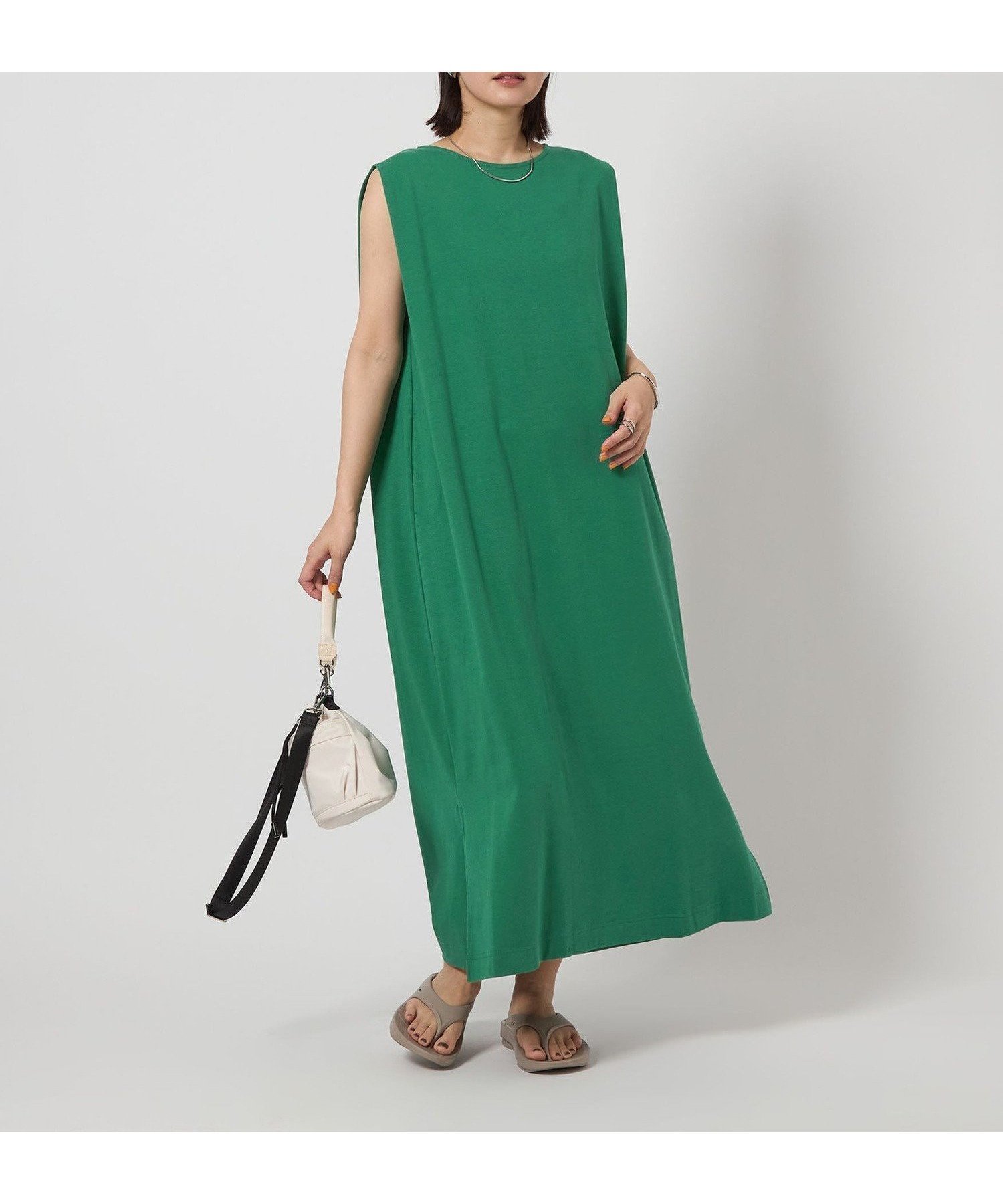 【ユナイテッドアローズ/UNITED ARROWS】のat ease ノースリーブ タック カットソー ワンピース 人気、トレンドファッション・服の通販 founy(ファニー) ファッション Fashion レディースファッション Fashion for Women ワンピース Dresses 春 Spring カットソー Cut and Sewn Top サンダル Sandals, Summer Shoes シンプル Simple, Minimal 定番 Standard, Basic Item ノースリーブ Sleeveless, No-Sleeve フラット Flat, Flat Shoes ベーシック Basic, Essential ポケット Pocket, Pocket Detail ロング Long, Long-Length アウトレット Outlet / Clearance おすすめ Recommended / Our Picks 夏 Summer ビジネス 仕事 通勤 Business / Work / Commuting other-1|ID: prp329100004864693 ipo3291000000036206737