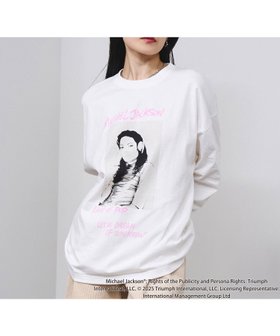 【ローズバッド/ROSE BUD】のMICHAEL JACKSON SCREAM LONG SLEEVE T-SHIRTS 人気、トレンドファッション・服の通販 founy(ファニー) ファッション Fashion レディースファッション Fashion for Women トップス・カットソー Cut & Sew Tops シャツ・ブラウス・オフィスカジュアル Elegant Blouses & Button-Ups ロングTシャツ・Tシャツ Longline T-Shirts & Tees カーゴパンツ Cargo Pants, Utility Pants グラフィック Graphic, Graphic Design 今季 This Season, Current Season スタイリッシュ Stylish, Fashionable デニム Denim, Jeans Material トレンド Trend, Trending Now バランス Balance, Style Balance フロント Front, Front Design プリント Print, Printed Pattern モノトーン Monotone, Black and White リラックス Relax, Relaxed Fit おすすめ Recommended / Our Picks |ID:prp329100004865080