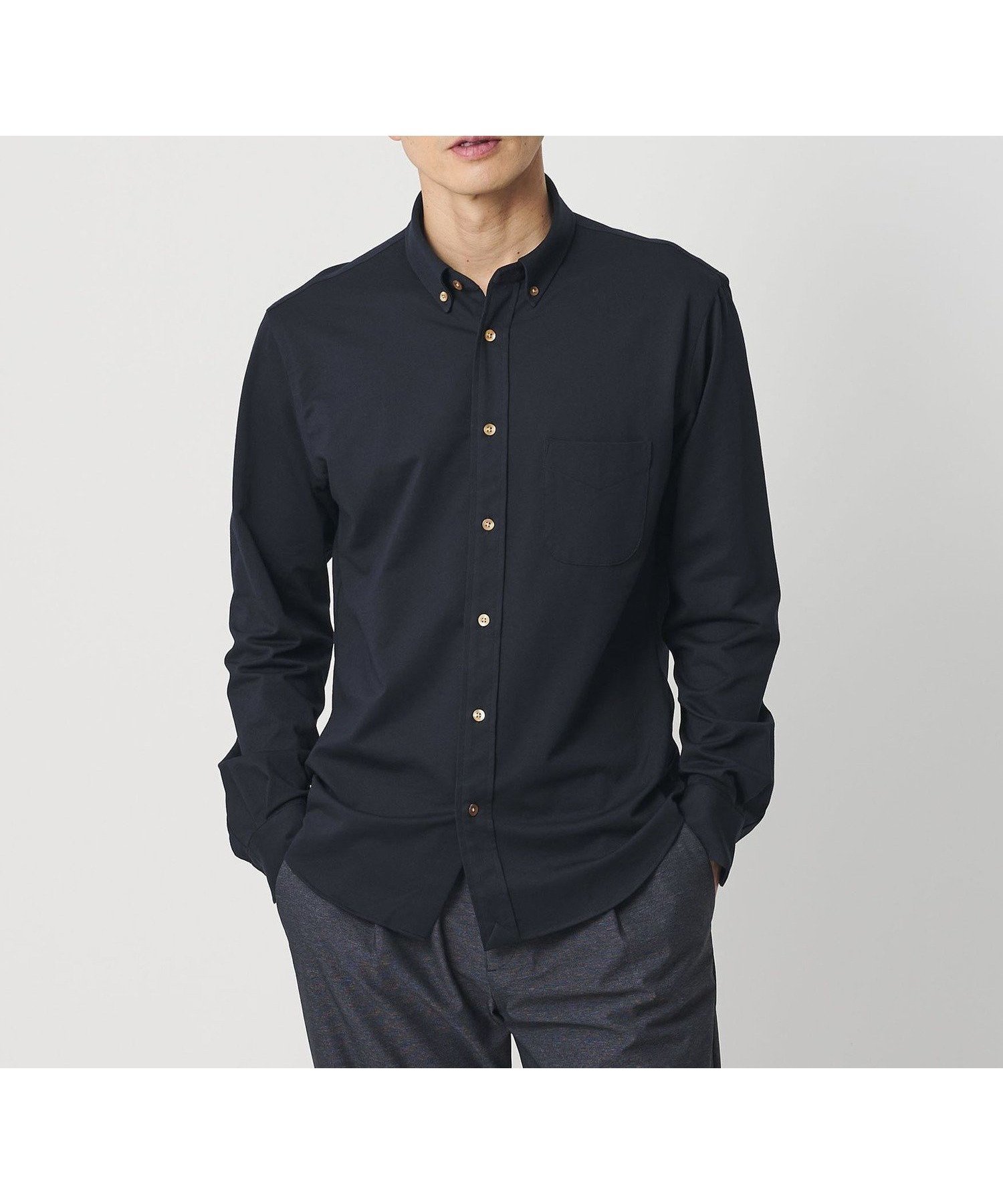 【ビューティ&ユース ユナイテッドアローズ/BEAUTY&YOUTH / UNITED ARROWS / MEN】のクイック ストレッチ シャンブレー ボタンダウン シャツ SLIM型 吸水速乾 インテリア・キッズ・メンズ・レディースファッション・服の通販 founy(ファニー) ファッション Fashion メンズファッション Fashion for Men インナー Innerwear コンパクト Compact, Small Size 吸水 Absorbent, Quick-Dry シャンブレー Chambray, Denim-Like Fabric シンプル Simple, Minimal ジャケット Jacket, Outerwear スタイリッシュ Stylish, Fashionable ストレッチ Stretch, Stretchy Fabric スマート Smart, Elegant セットアップ Set-Up, Coordinated Outfit ダウン Down, Puffer フィット Fit, Slim Fit ビジネス 仕事 通勤 Business / Work / Commuting NAVY|ID: prp329100004865149 ipo3291000000036211803