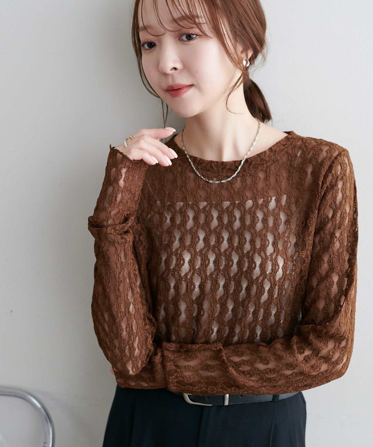 【ディスコート/Discoat】の【SS先行/WEB限定】レースクルーネックプルオーバー インテリア・キッズ・メンズ・レディースファッション・服の通販 founy(ファニー) 　ファッション　Fashion　レディースファッション　Fashion for Women　トップス・カットソー　Cut & Sew Tops　カジュアルプルオーバー・ニットトップス　Pullovers & Knit Tops / Casual Pullovers　ブラウン|ID: prp329100004865451 ipo3291000000036214413