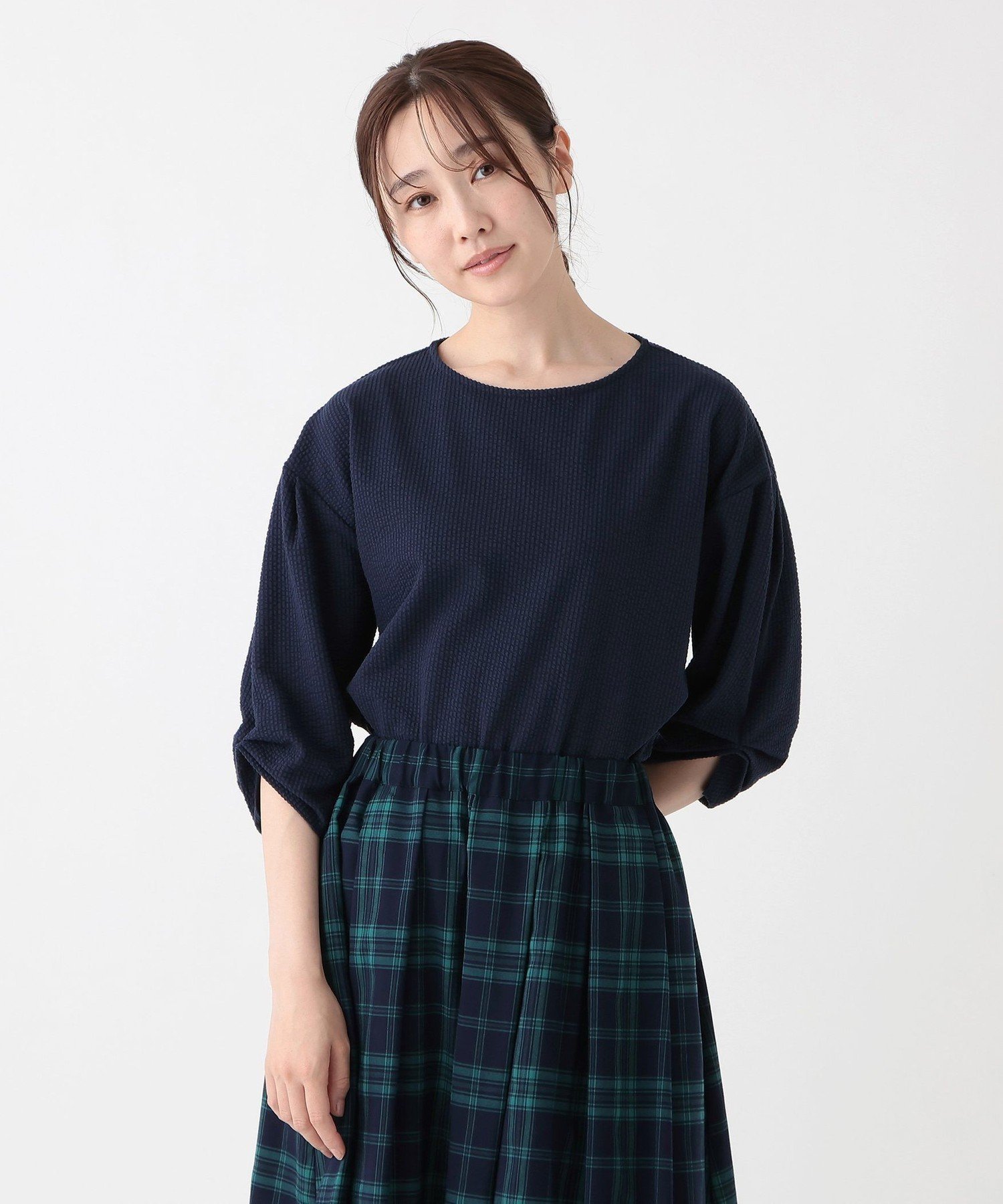 【アフタヌーンティー リビング/Afternoon Tea LIVING】のサッカー袖タックプルオーバー インテリア・キッズ・メンズ・レディースファッション・服の通販 founy(ファニー) ファッション Fashion レディースファッション Fashion for Women トップス・カットソー Cut & Sew Tops カジュアルプルオーバー・ニットトップス Pullovers & Knit Tops / Casual Pullovers おすすめ Recommended / Our Picks サッカー Seersucker, Summer Fabric シンプル Simple, Minimal ストライプ Stripe, Striped Pattern スリット Slit, Slit Detail ネックレス Necklace, Pendant Necklace ベーシック Basic, Essential ロング Long, Long-Length ネイビー|ID: prp329100004865500 ipo3291000000036215033