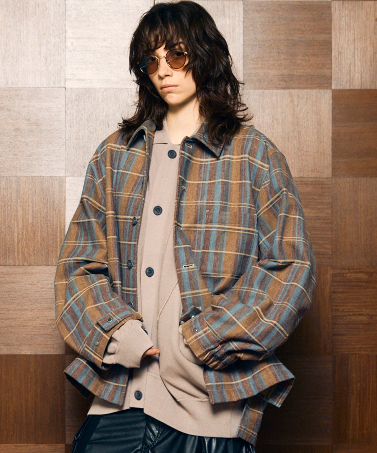 【メゾンスペシャル/MAISON SPECIAL】のPrime-Over Regular Collar Heavy-Weight Flannel Shirt インテリア・キッズ・メンズ・レディースファッション・服の通販 founy(ファニー) 　ファッション　Fashion　レディースファッション　Fashion for Women　トップス・カットソー　Cut & Sew Tops　シャツ・ブラウス・オフィスカジュアル　Elegant Blouses & Button-Ups　アウトドア　Outdoor Clothing　ヴィンテージ　Vintage Style　コンパクト　Compact, Small Size　ショルダー　Shoulder, Shoulder Strap　ジャケット　Jacket, Outerwear　スポーツ　Sports, Activewear　ドロップ　Drop Shoulder, Dropped Style　バランス　Balance, Style Balance　パターン　Pattern, Design Print　フィット　Fit, Slim Fit　ミリタリー　Military, Army Style　ワーク　Workwear, Utility Style　RED|ID: prp329100004865508 ipo3291000000036215122