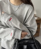 【ディスコート/Discoat】の【新色追加/WEB限定】袖ロゴ刺繍ショートスウェット 人気、トレンドファッション・服の通販 founy(ファニー) ファッション Fashion レディースファッション Fashion for Women トップス・カットソー Cut & Sew Tops レディースパーカー・カジュアルフーディー Casual Hoodies & Sweatshirts スウェット・クルーネックトップス Sweatshirts & Crewnecks / Relaxed Fit Sweat Tops おすすめ Recommended / Our Picks ショート Short, Short Length シンプル Simple, Minimal スウェット / スエット Sweatshirt, Sweatwear デニム Denim, Jeans Material トレンド Trend, Trending Now バランス Balance, Style Balance フレア Flare, Flared プリーツ Pleats, Pleated ロング Long, Long-Length ワイド Wide, Wide Fit thumbnail グレーその他1|ID: prp329100004865509 ipo3291000000036215150