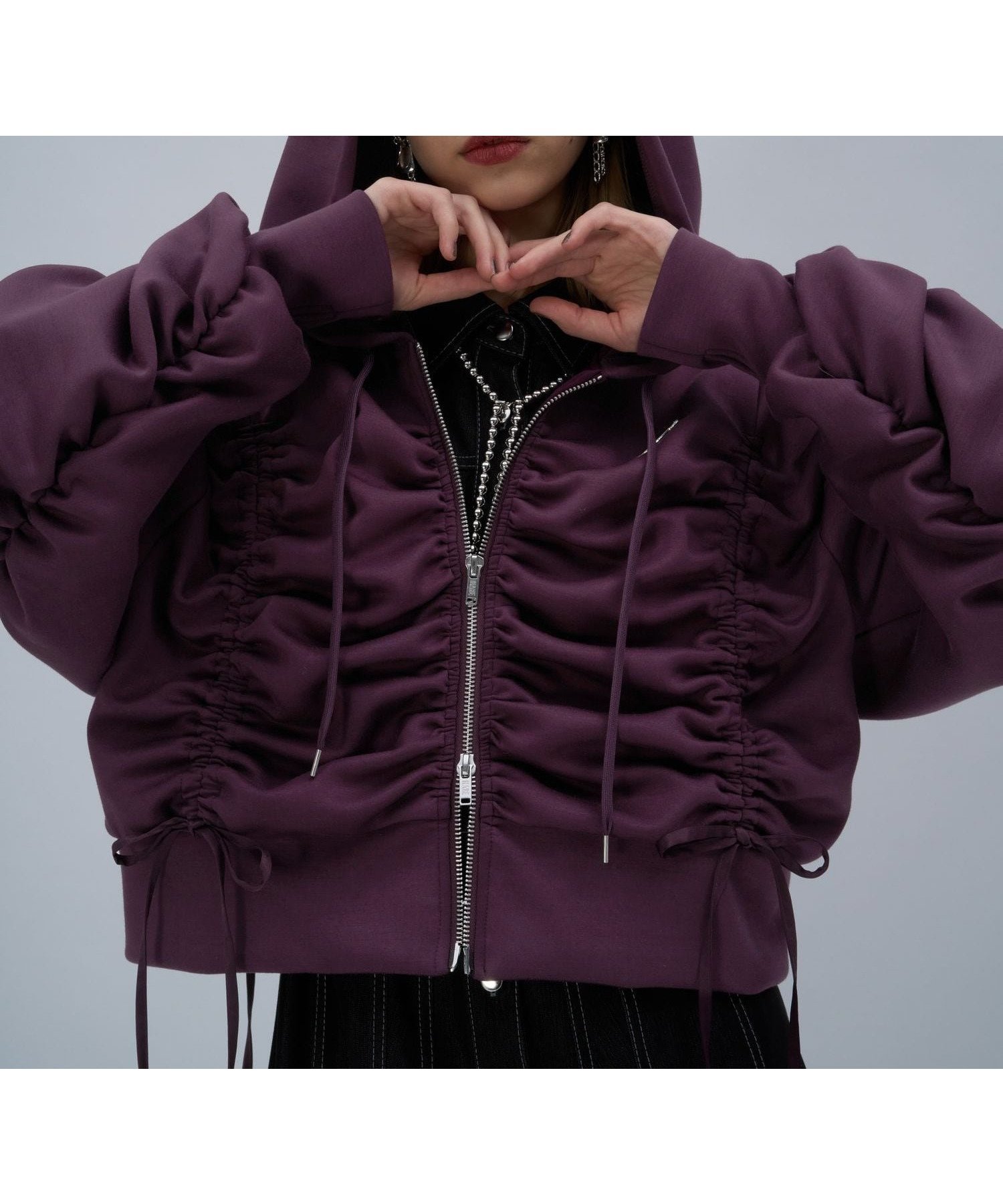 【ハレ/HARE】のダンボールギャザーパーカー インテリア・キッズ・メンズ・レディースファッション・服の通販 founy(ファニー) 　ファッション　Fashion　レディースファッション　Fashion for Women　トップス・カットソー　Cut & Sew Tops　レディースパーカー・カジュアルフーディー　Casual Hoodies & Sweatshirts　おすすめ　Recommended / Our Picks　ウェーブ　Wavy Pattern　ギャザー　Gathered, Ruffled　シフォン　Chiffon, Lightweight Fabric　シャーリング　Shirring, Ruched　ショート　Short, Short Length　シルバー　Silver, Metallic Silver　ストレート　Straight, Straight Cut　スラックス　Slacks, Dress Pants　チュール　Tulip, Tulip Motif　パーカー　Hoodie, Parka　フェミニン　Feminine, Girly　フロント　Front, Front Design　プレート　Plate, Dish　ワイド　Wide, Wide Fit　ワンポイント　One Point, Statement Accent　パープル95|ID: prp329100004865592 ipo3291000000036216128