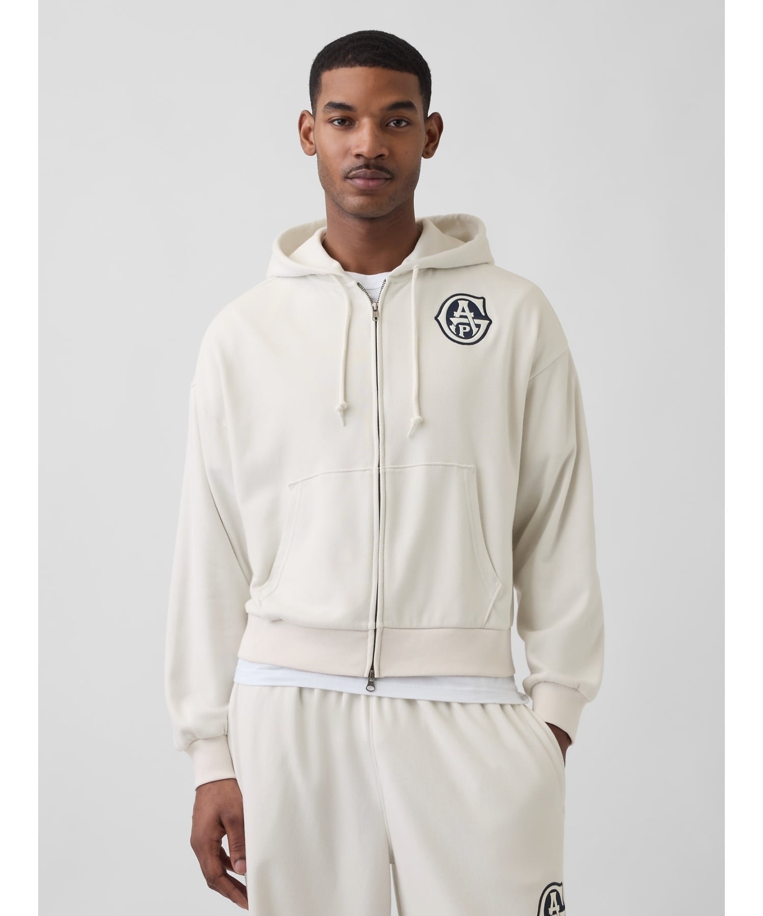 【ギャップ/GAP】のヴィンテージソフト フレンチテリー GAPロゴ ダブルジップパーカー インテリア・キッズ・メンズ・レディースファッション・服の通販 founy(ファニー) 　ファッション　Fashion　レディースファッション　Fashion for Women　トップス・カットソー　Cut & Sew Tops　レディースパーカー・カジュアルフーディー　Casual Hoodies & Sweatshirts　ヴィンテージ　Vintage Style　クラシック　Classic, Timeless Style　ショルダー　Shoulder, Shoulder Strap　ダウン　Down, Puffer　ドロップ　Drop Shoulder, Dropped Style　ドローコード　Drawcord, Drawstring Cord　長袖　Long Sleeve, Full Sleeve　フィット　Fit, Slim Fit　フレンチ　French, French Style　フロント　Front, Front Design　リアル　Real, Realistic　ルーズ　Loose, Oversized　ループ　Loop, Loop Knit　おすすめ　Recommended / Our Picks　CARLS_STONE|ID: prp329100004865600 ipo3291000000036216172