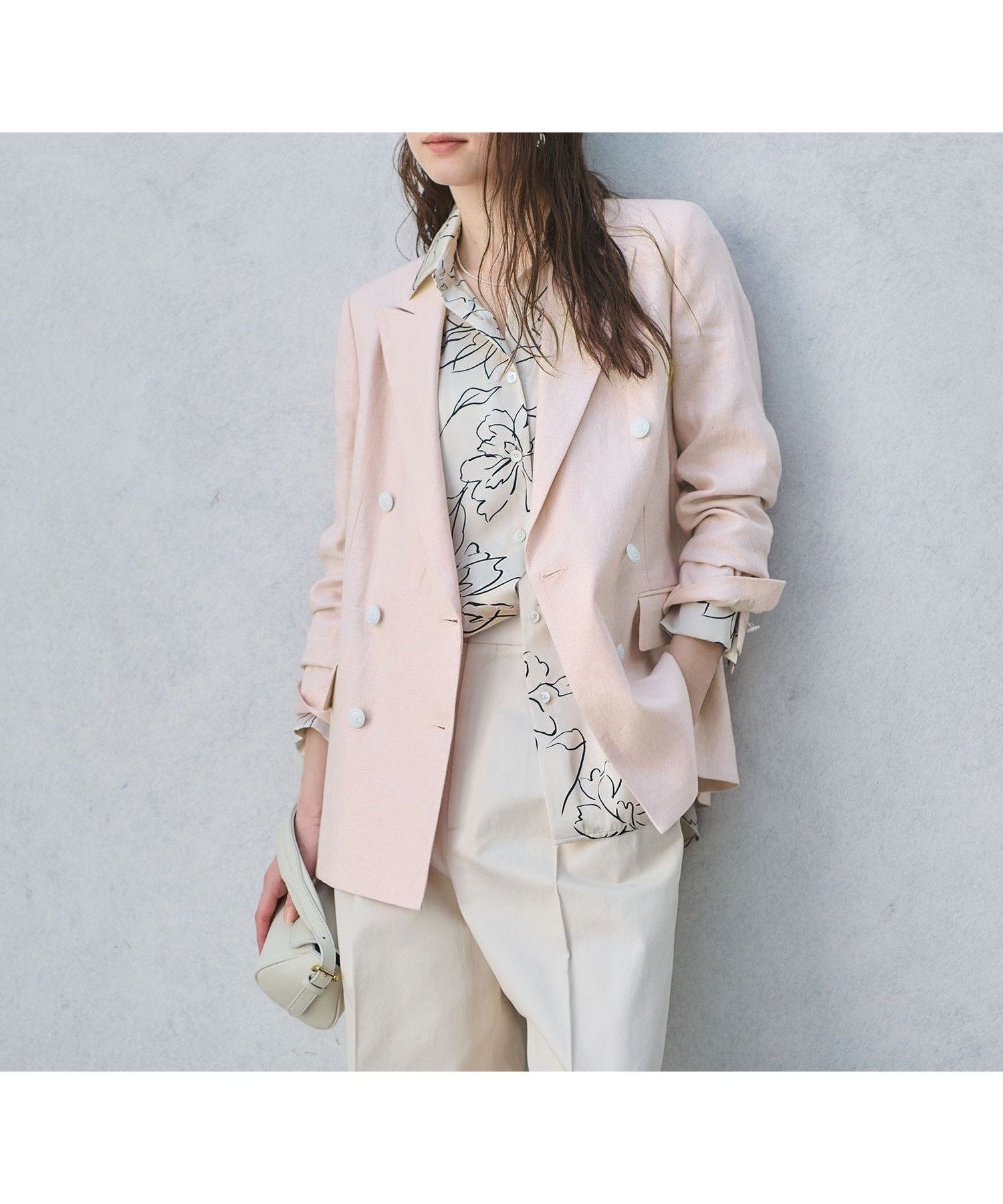 【ユナイテッドアローズ/UNITED ARROWS】の6ボタン リネン ブレザー ジャケット 人気、トレンドファッション・服の通販 founy(ファニー) ファッション Fashion レディースファッション Fashion for Women アウター Coat / Outerwear Collection レディースジャケット・軽アウター Jackets クラシック Classic, Timeless Style シルバー Silver, Metallic Silver ジャケット Jacket, Outerwear ダブル Double, Double-Breasted トレンド Trend, Trending Now フレア Flare, Flared フロント Front, Front Design メタル Metal, Metal Parts リネン Linen, Linen Fabric other-1|ID: prp329100004865622 ipo3291000000036216331