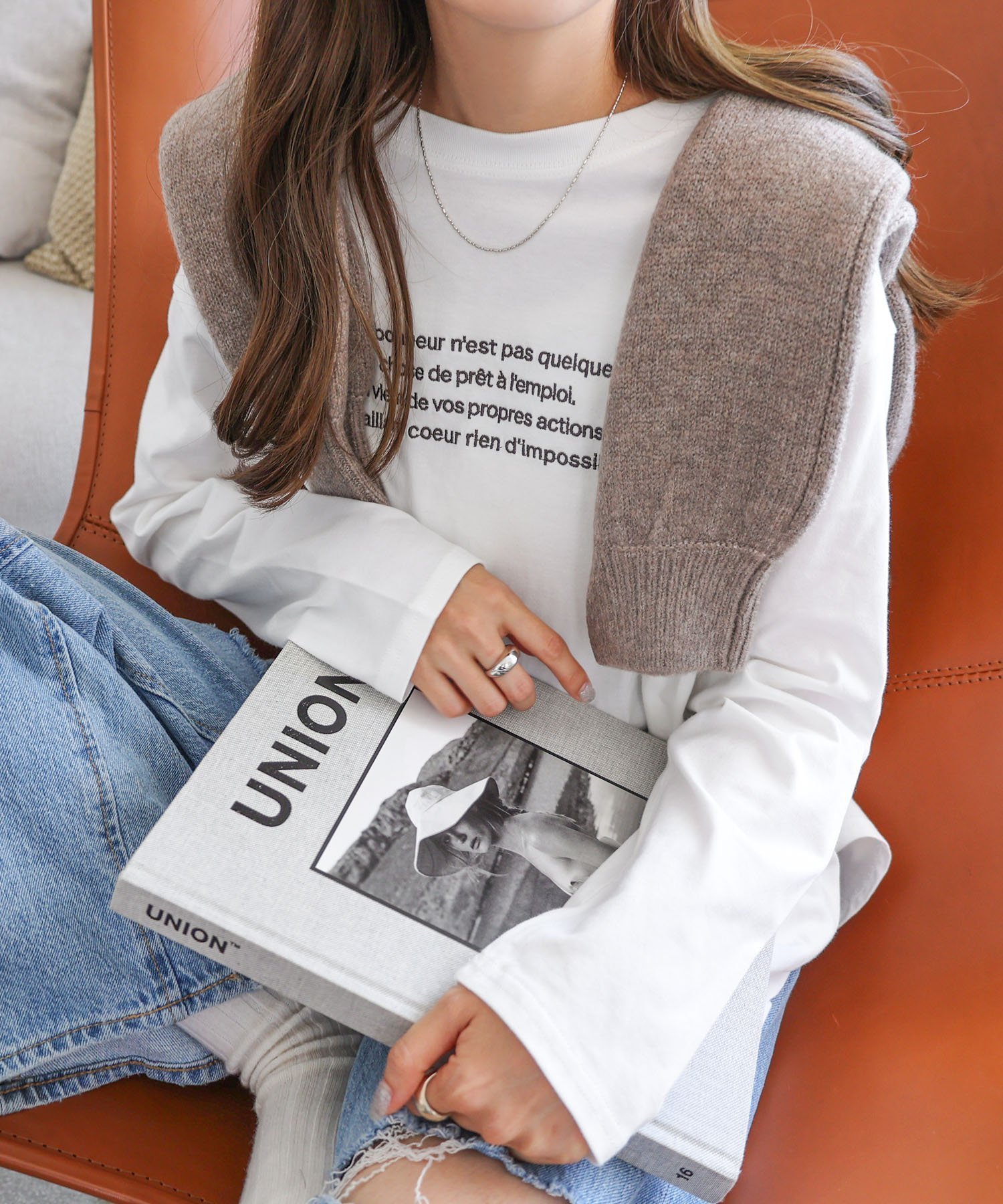 【アンドミー/andme】の無地 ボーダー ロゴ刺繍 コットン 長袖 Tシャツ 人気、トレンドファッション・服の通販 founy(ファニー) 　ファッション　Fashion　レディースファッション　Fashion for Women　トップス・カットソー　Cut & Sew Tops　シャツ・ブラウス・オフィスカジュアル　Elegant Blouses & Button-Ups　ロングTシャツ・Tシャツ　Longline T-Shirts & Tees　ショルダー　Shoulder, Shoulder Strap　ドロップ　Drop Shoulder, Dropped Style　人気　Popular, Best Seller　長袖　Long Sleeve, Full Sleeve　バランス　Balance, Style Balance　ベーシック　Basic, Essential　ボーダー　Border, Stripe　無地　Plain, Solid Color　ロング　Long, Long-Length　楽ちん　Easy Fit, Comfortable　ワイド　Wide, Wide Fit　おすすめ　Recommended / Our Picks　 other-1|ID: prp329100004865681 ipo3291000000036217067