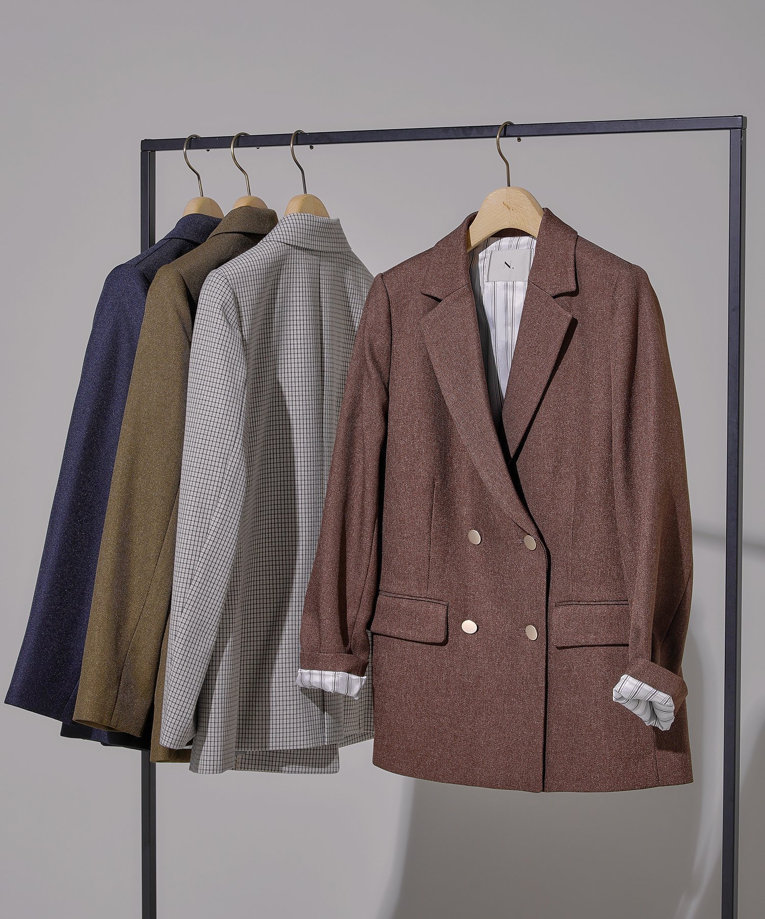 【エヌ ナチュラルビューティーベーシック/N.Natural Beauty basic】のダブルブレストテーラードジャケット インテリア・キッズ・メンズ・レディースファッション・服の通販 founy(ファニー) 　ファッション　Fashion　レディースファッション　Fashion for Women　アウター　Coat / Outerwear Collection　レディースジャケット・軽アウター　Jackets　テーラードジャケット / 通勤・きれいめスタイル　Tailored Jackets & Blazers　おすすめ　Recommended / Our Picks　ストライプ　Stripe, Striped Pattern　チェック　Check, Plaid, Tartan　トレンド　Trend, Trending Now　フロント　Front, Front Design　メランジ　Melange, Mixed Yarn　無地　Plain, Solid Color　ブラウンミックス2|ID: prp329100004865682 ipo3291000000036217090