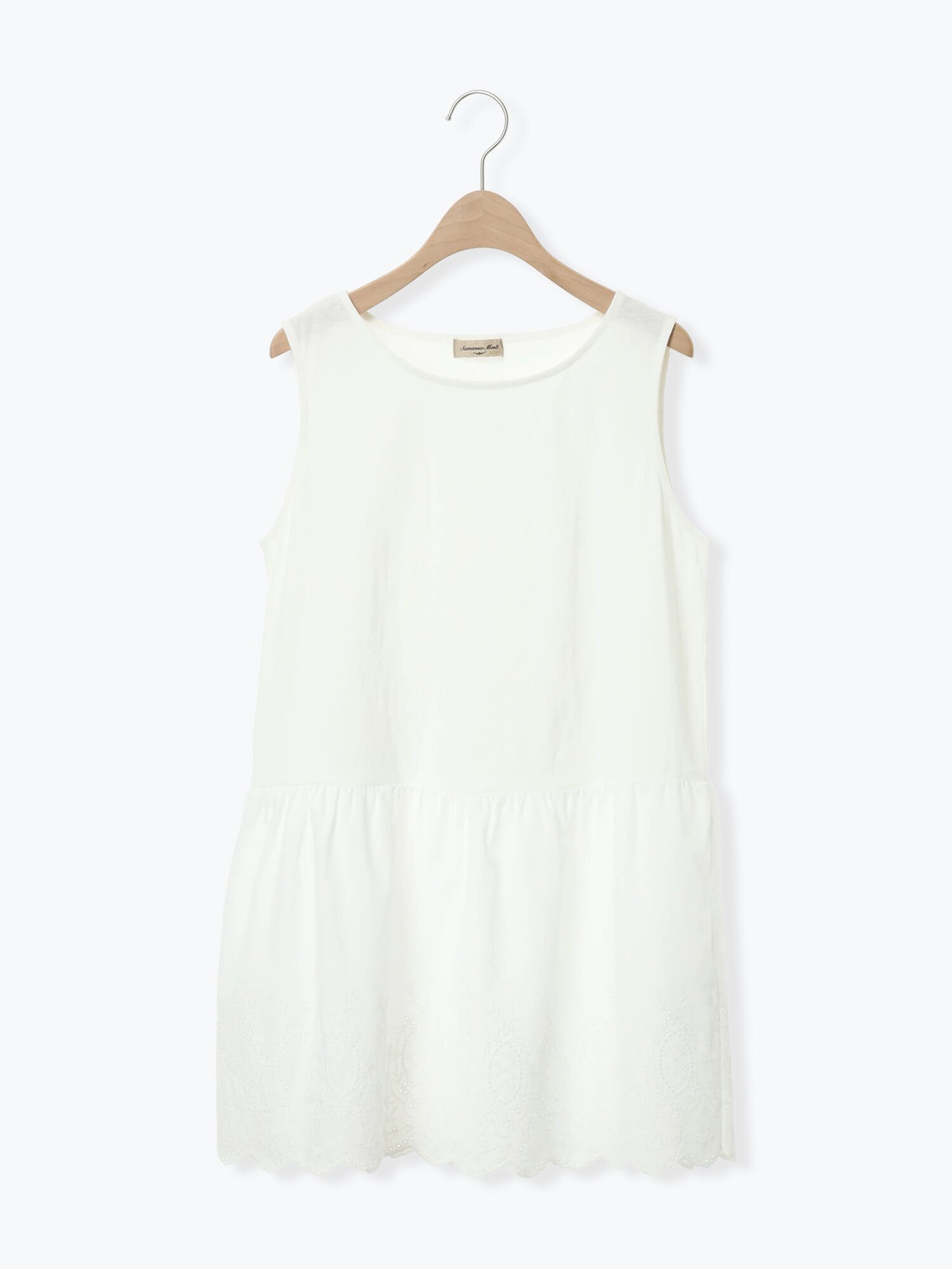 【サマンサモスモス/Samansa Mos2】の裾スカラップレースノースリーブインナー 人気、トレンドファッション・服の通販 founy(ファニー) 　ファッション　Fashion　レディースファッション　Fashion for Women　トップス・カットソー　Cut & Sew Tops　キャミソール&ノースリーブ　Camisoles & Sleeveless Tops　インナー　Innerwear　ジャケット　Jacket, Outerwear　スカラップ　Scallop, Scalloped Edge　ノースリーブ　Sleeveless, No-Sleeve　レース　Lace, Lace Fabric　エレガント 上品　Elegant　 other-1|ID: prp329100004865741 ipo3291000000036217804