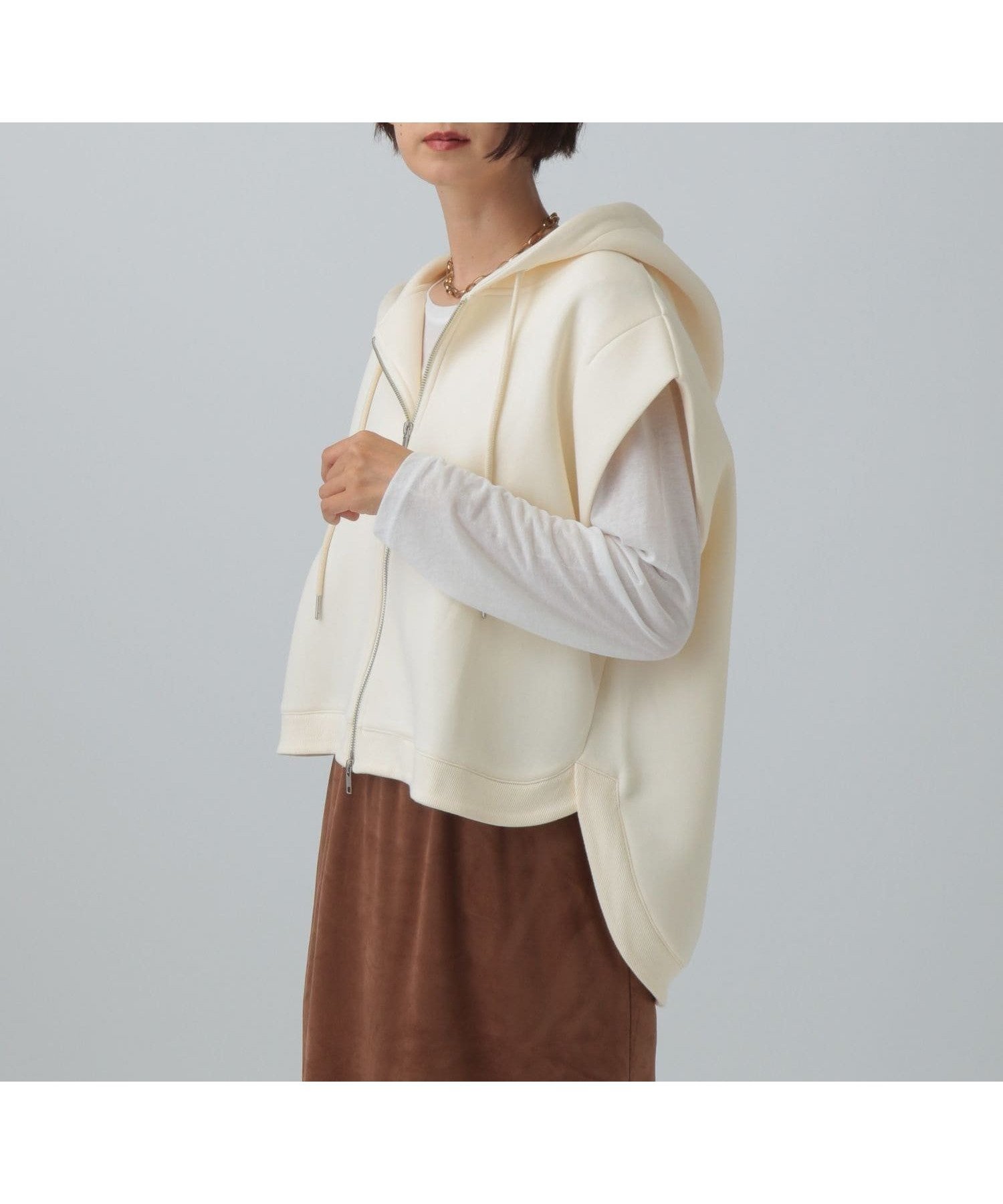 【レプシィム ローリーズファーム/LEPSIM LOWRYS FARM】のパフエアWZIPベスト インテリア・キッズ・メンズ・レディースファッション・服の通販 founy(ファニー) 　ファッション　Fashion　レディースファッション　Fashion for Women　アウター　Coat / Outerwear Collection　トップス・カットソー　Cut & Sew Tops　ベスト&ジレ / 重ね着スタイル　Vests & Gilets　ジップ　Zip, Zipper　ベスト　Vest, Waistcoat　アイボリー08|ID: prp329100004865801 ipo3291000000036218499