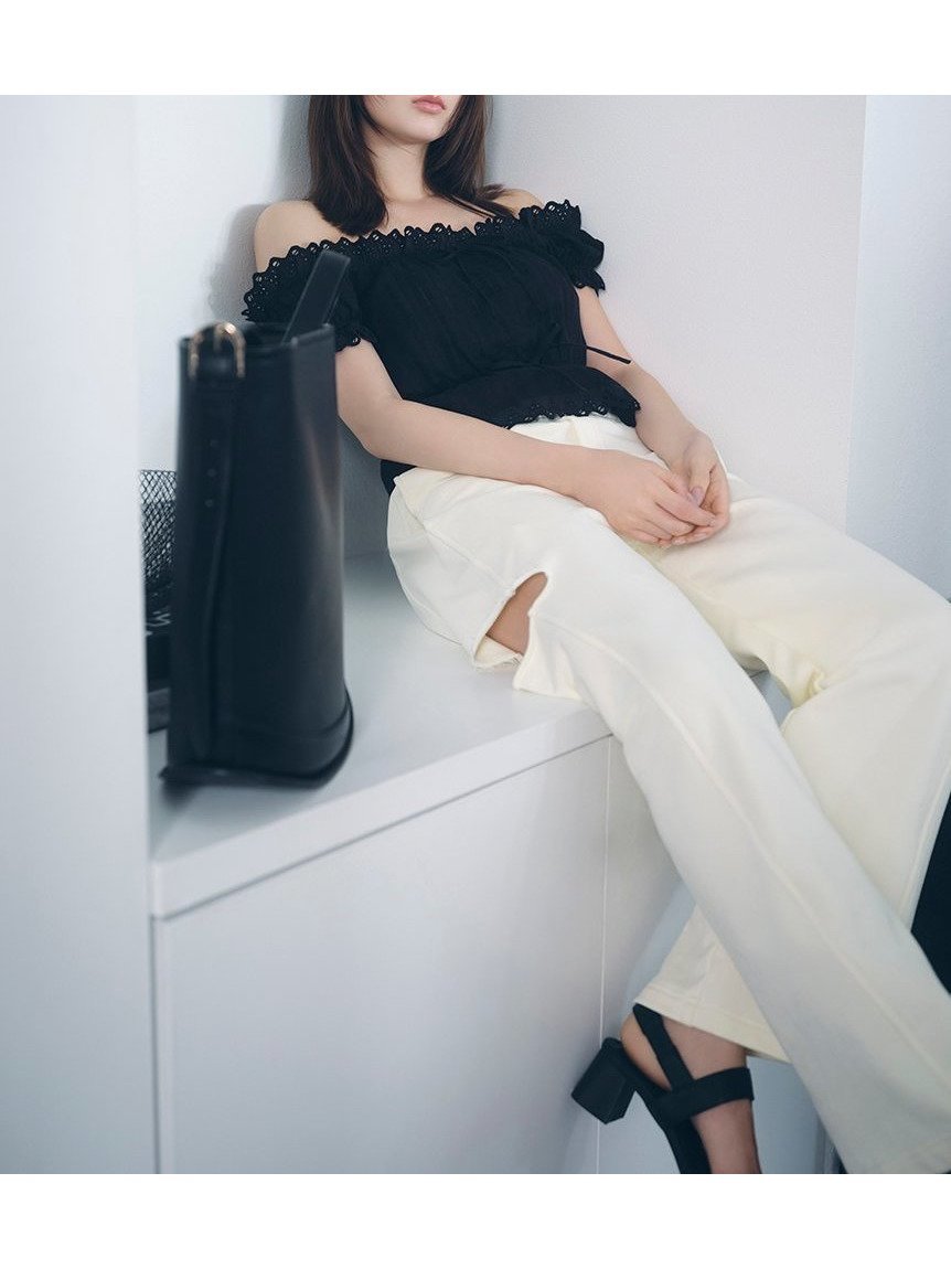 【フレイ アイディー/FRAY I.D】のカットアウトスウェットパンツ インテリア・キッズ・メンズ・レディースファッション・服の通販 founy(ファニー) 　ファッション　Fashion　レディースファッション　Fashion for Women　パンツ　Pants & Trousers　スマート　Smart, Elegant　トレンド　Trend, Trending Now　人気　Popular, Best Seller　ベーシック　Basic, Essential　ポケット　Pocket, Pocket Detail　おすすめ　Recommended / Our Picks　CRM[004]|ID: prp329100004865805 ipo3291000000036218545