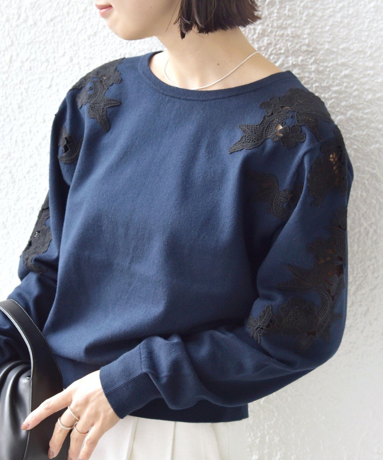 【シップス フォー ウィメン/SHIPS】の【WEB限定】 手洗い可能 ショルダー レース コンビ ニット プルオーバー インテリア・キッズ・メンズ・レディースファッション・服の通販 founy(ファニー) 　ファッション　Fashion　レディースファッション　Fashion for Women　トップス・カットソー　Cut & Sew Tops　ニット　Knit Tops & Sweaters　カジュアルプルオーバー・ニットトップス　Pullovers & Knit Tops / Casual Pullovers　インナー　Innerwear　春　Spring　コンビ　Combo, Combination Style　ショルダー　Shoulder, Shoulder Strap　ダウン　Down, Puffer　デニム　Denim, Jeans Material　長袖　Long Sleeve, Full Sleeve　ポケット　Pocket, Pocket Detail　レース　Lace, Lace Fabric　おすすめ　Recommended / Our Picks　エレガント 上品　Elegant　ビジネス 仕事 通勤　Business / Work / Commuting　2026年　2026　ネイビー|ID: prp329100004865822 ipo3291000000036218715