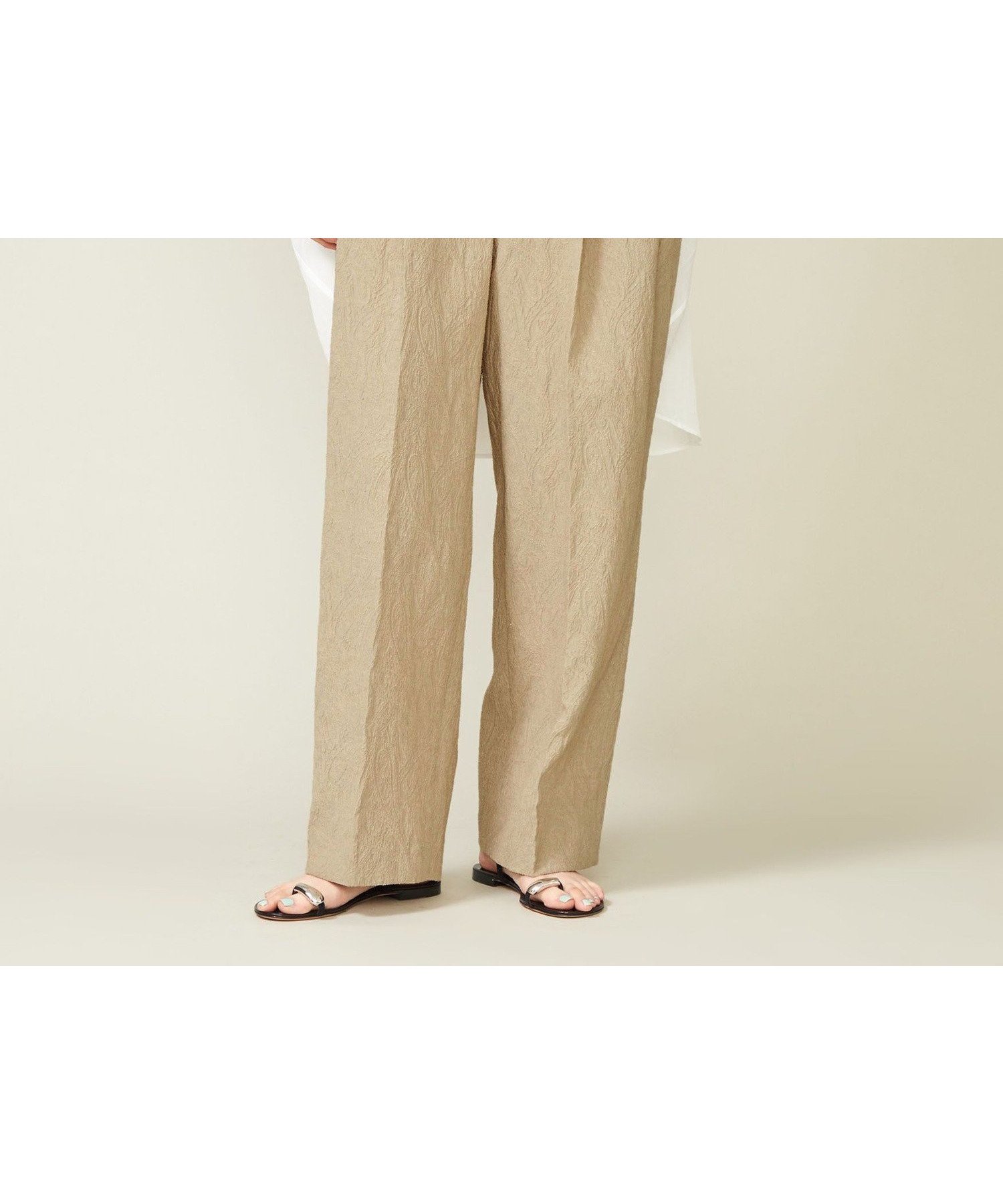 【ユナイテッドアローズ/UNITED ARROWS】のconte ジャガード タック ワイドパンツ インテリア・キッズ・メンズ・レディースファッション・服の通販 founy(ファニー) 　ファッション　Fashion　レディースファッション　Fashion for Women　パンツ　Pants & Trousers　ジャカード／ジャガード　Jacquard, Woven Pattern　ループ　Loop, Loop Knit　ワイド　Wide, Wide Fit　アウトレット　Outlet / Clearance　BEIGE|ID: prp329100004865856 ipo3291000000036219015