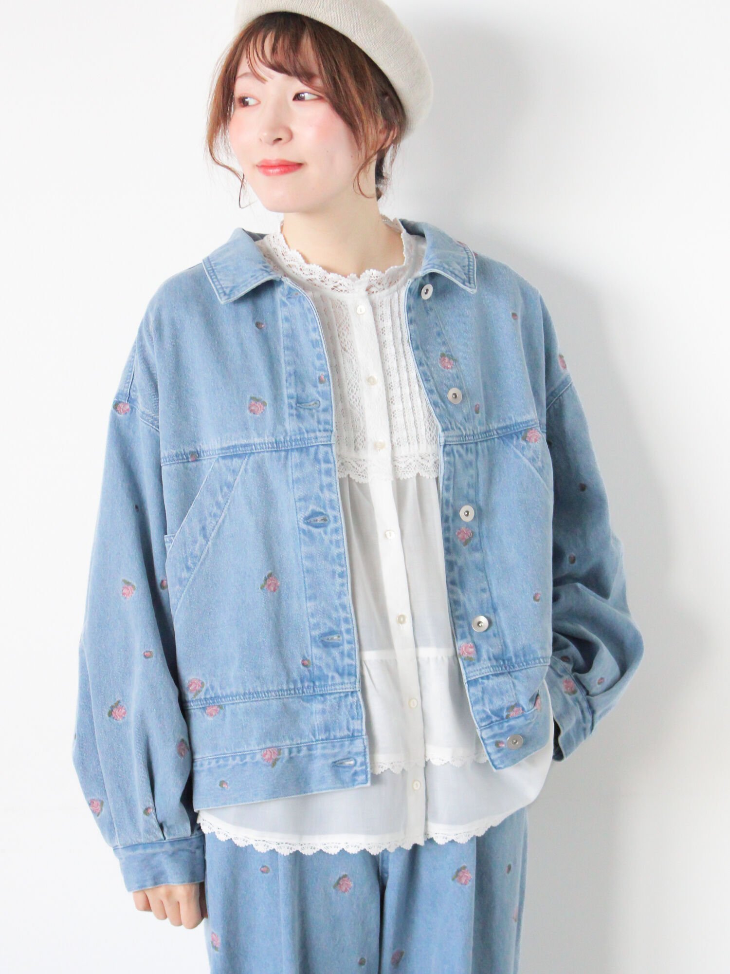 【サマンサモスモス/Samansa Mos2】の【オーガニックコットン】デニムジャケット 人気、トレンドファッション・服の通販 founy(ファニー) 　ファッション　Fashion　レディースファッション　Fashion for Women　アウター　Coat / Outerwear Collection　レディースジャケット・軽アウター　Jackets　デニムジャケット / カジュアルアウター　Denim Jackets　ジャケット　Jacket, Outerwear　デニム　Denim, Jeans Material　ベーシック　Basic, Essential　 other-1|ID: prp329100004865859 ipo3291000000036219026