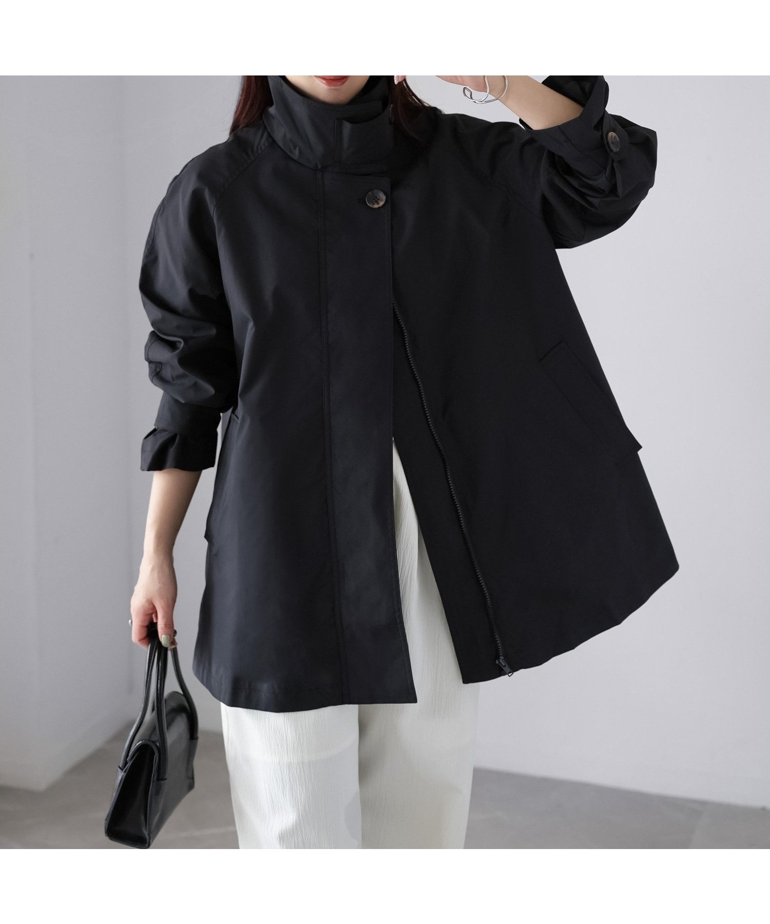 【リベリー/Riberry】のミドル丈スタンドカラートレンチコート インテリア・キッズ・メンズ・レディースファッション・服の通販 founy(ファニー) 　ファッション　Fashion　レディースファッション　Fashion for Women　アウター　Coat / Outerwear Collection　コート・ロングコート・ピーコート　Long Coats, Peacoats & More　トレンチコート / 春秋の定番アウター　Trench Coats　カットソー　Cut and Sewn Top　ギャザー　Gathered, Ruffled　クラシカル　Classical, Vintage-Inspired　軽量　Lightweight, Ultra Light　シンプル　Simple, Minimal　スタンド　Stand Collar, Upright Stand　スラックス　Slacks, Dress Pants　ダブル　Double, Double-Breasted　デニム　Denim, Jeans Material　トレンチ　Trench, Trench Coat　バランス　Balance, Style Balance　フロント　Front, Front Design　ポケット　Pocket, Pocket Detail　ミドル　Middle Length, Mid Height　ロング　Long, Long-Length　おすすめ　Recommended / Our Picks　エレガント 上品　Elegant　ビジネス 仕事 通勤　Business / Work / Commuting　ブラック|ID: prp329100004865873 ipo3291000000036219166