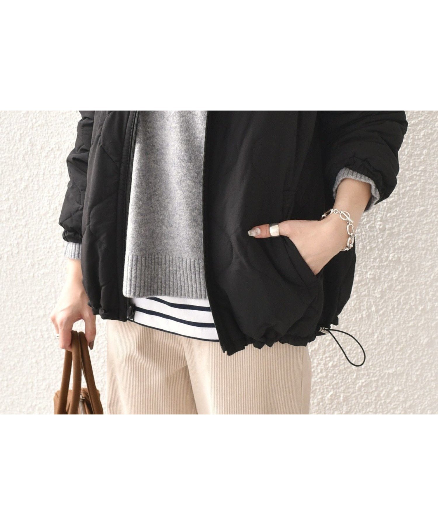 【シップス フォー ウィメン/SHIPS】のSHIPS Colors THINSULATE(TM) 中綿 リバーシブル ブルゾン インテリア・キッズ・メンズ・レディースファッション・服の通販 founy(ファニー) ファッション Fashion レディースファッション Fashion for Women アウター Coat / Outerwear Collection ブルゾンジャケット・スポーティアウター Blouson Jackets キルティング Quilted, Quilting 軽量 Lightweight, Ultra Light ショート Short, Short Length スリム Slim, Slim Fit ドローコード Drawcord, Drawstring Cord フラット Flat, Flat Shoes ブルゾン Blouson, Bomber Jacket ボトム Bottoms, Lower Wear 帽子 Hat, Headwear メンズ Men's, Menswear リバーシブル Reversible, Two-Sided ワイド Wide, Wide Fit アウトレット Outlet / Clearance ビジネス 仕事 通勤 Business / Work / Commuting 2025年 2025 2025-2026秋冬・A/W Autumn/Winter 2025–26 AW25–26 ブラック|ID: prp329100004865975 ipo3291000000036219706