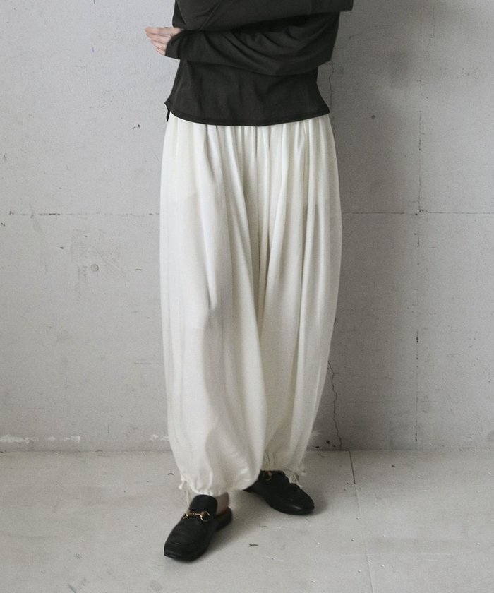 【ガレージ オブ グッド クロージング/GARAGE OF GOOD CLOTHING】のバルーンギャザーロングパンツ インテリア・キッズ・メンズ・レディースファッション・服の通販 founy(ファニー) https://founy.com/ ファッション Fashion レディースファッション Fashion for Women パンツ Pants & Trousers ギャザー Gathered, Ruffled バルーン Balloon, Balloon Silhouette フォルム Silhouette, Form ポケット Pocket, Pocket Detail ロング Long, Long-Length |ID: prp329100004866008 ipo3291000000036219863