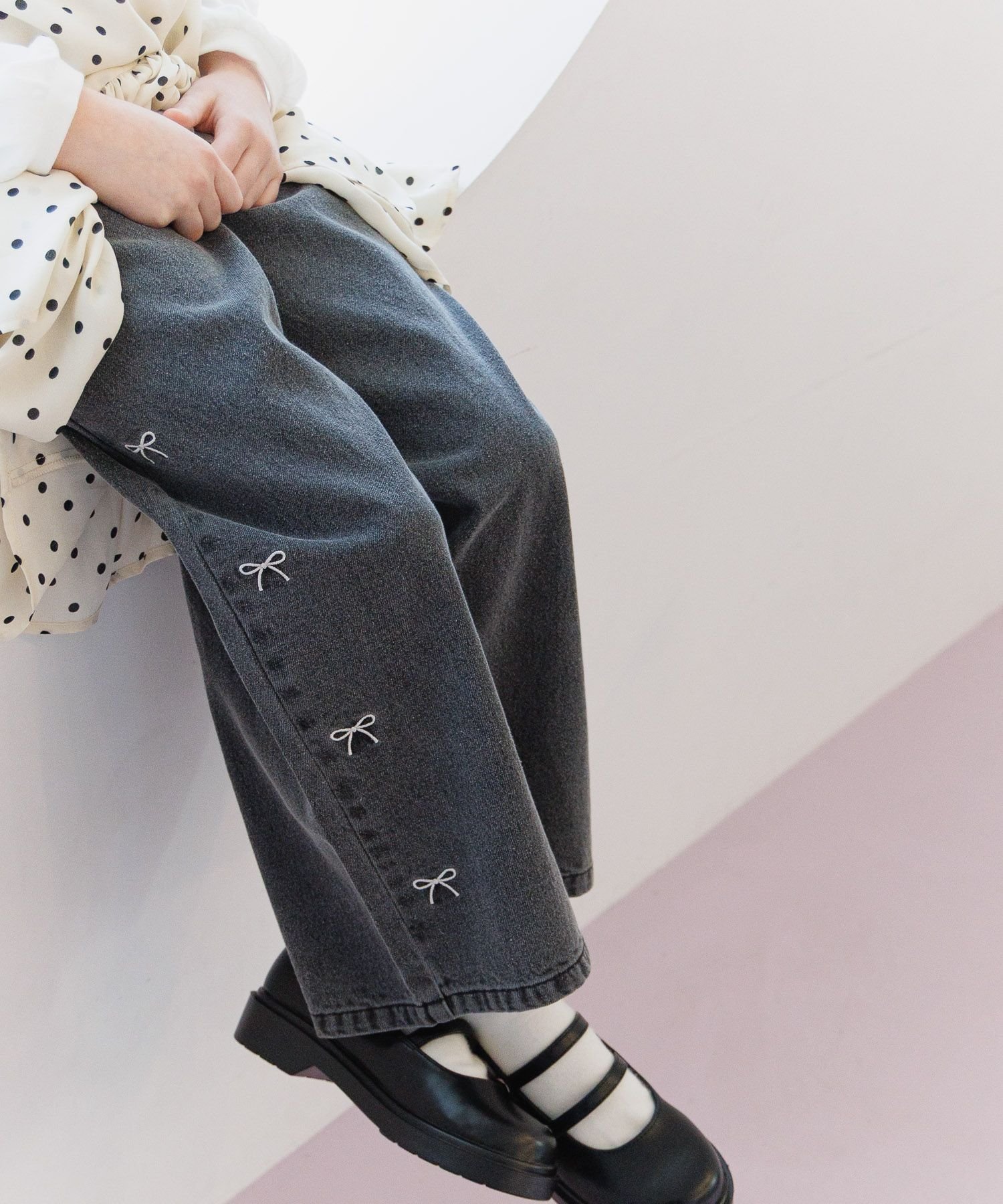 【グローバルワーク/GLOBAL WORK / KIDS】のGOODデニムワイドアソート/キッズ/147408 インテリア・キッズ・メンズ・レディースファッション・服の通販 founy(ファニー) 　ファッション　Fashion　キッズファッション　Fashion for Kids　カットオフ　Cut-Off Design　ケミカル　Chemical, Chemical Wash　シンプル　Simple, Minimal　ダメージ　Distressed, Destroyed　デニム　Denim, Jeans Material　トレンド　Trend, Trending Now　人気　Popular, Best Seller　プリント　Print, Printed Pattern　ポケット　Pocket, Pocket Detail　リボン　Ribbon, Bow　ワイド　Wide, Wide Fit　ブラックデニム09|ID: prp329100004866623 ipo3291000000036247866