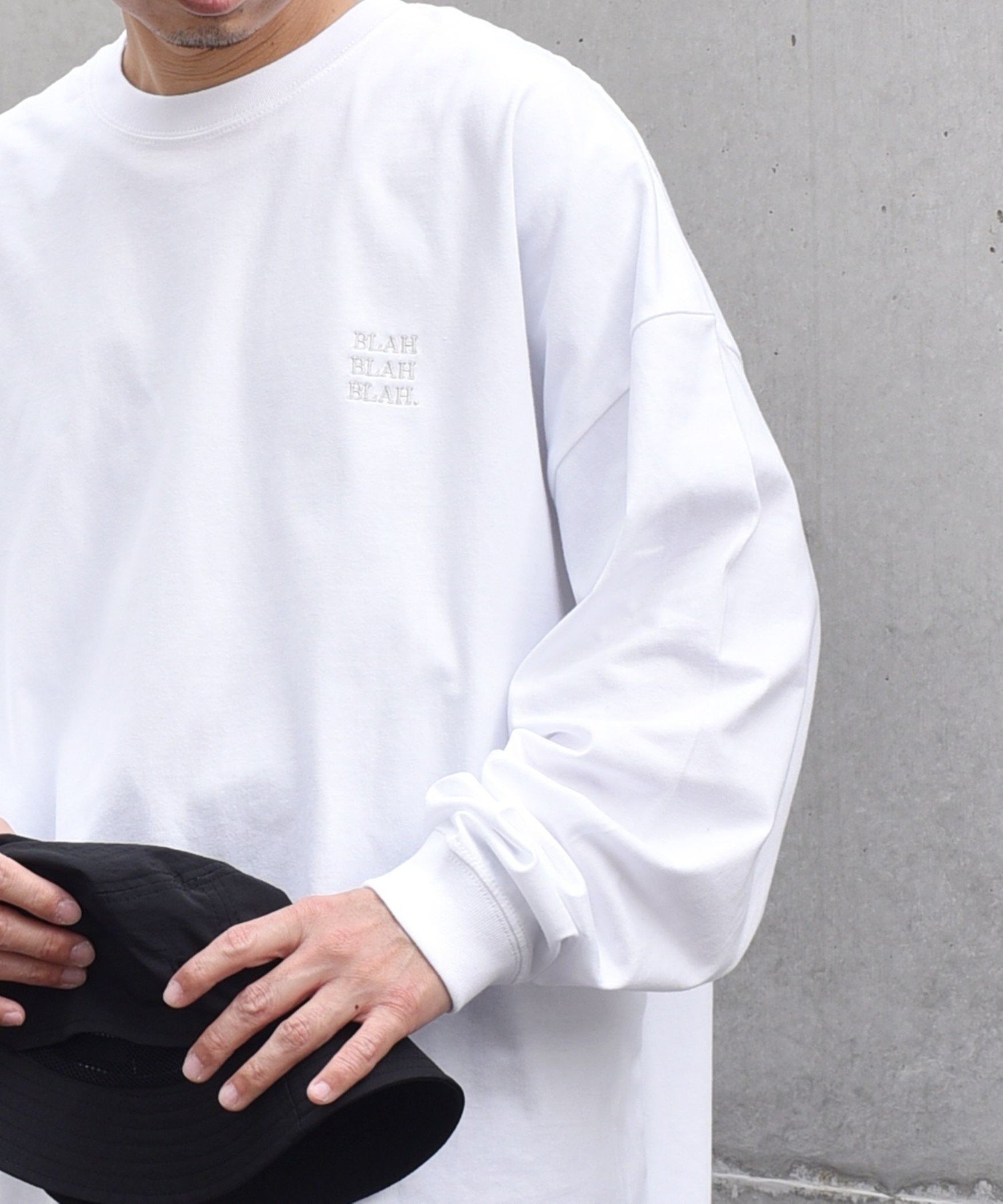 【シップス フォー ウィメン/SHIPS】の【WEB限定】SHIPS any BLAH BLAH BLAH.ワンポイント 刺繍 ルーズ Tシャツ (ロンT) インテリア・キッズ・メンズ・レディースファッション・服の通販 founy(ファニー) 　ファッション　Fashion　レディースファッション　Fashion for Women　トップス・カットソー　Cut & Sew Tops　シャツ・ブラウス・オフィスカジュアル　Elegant Blouses & Button-Ups　ロングTシャツ・Tシャツ　Longline T-Shirts & Tees　春　Spring　秋　Autumn　ドロップ　Drop Shoulder, Dropped Style　ルーズ　Loose, Oversized　ワンポイント　One Point, Statement Accent　おすすめ　Recommended / Our Picks　ホワイト|ID: prp329100004866657 ipo3291000000036248132