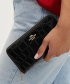 【コーチ/COACH】の【公式】ロング ジップ アラウンド ウォレット 人気、トレンドファッション・服の通販 founy(ファニー) ファッション Fashion レディースファッション Fashion for Women iPhone アイフォーン iPhone ウォレット Wallet シューズ Shoes, Footwear ジップ Zip, Zipper ロング Long, Long-Length 財布 Wallet, Purse thumbnail BLACK|ID: prp329100004866738 ipo3291000000036248640