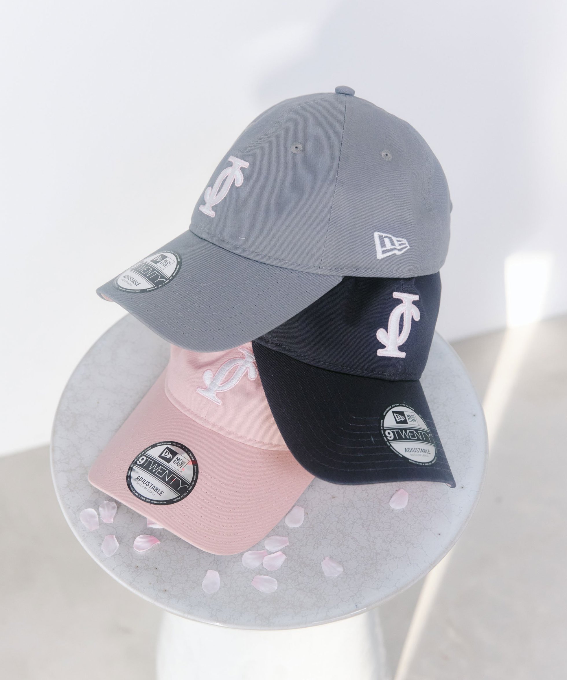 【ジルバイジルスチュアート/JILL by JILLSTUART】のニューエラコラボ サクラPinkキャップ 人気、トレンドファッション・服の通販 founy(ファニー) ファッション Fashion レディースファッション Fashion for Women キャップ Cap, Baseball Cap スマート Smart, Elegant フェミニン Feminine, Girly フロント Front, Front Design other-1|ID: prp329100004866743 ipo3291000000036248665