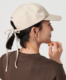 【ユナイテッドアローズ/UNITED ARROWS】のRevis. バック リボン ロゴキャップ 人気、トレンドファッション・服の通販 founy(ファニー) ファッション Fashion レディースファッション Fashion for Women バッグ Bags キャップ Cap, Baseball Cap コンパクト Compact, Small Size シンプル Simple, Minimal フェミニン Feminine, Girly 帽子 Hat, Headwear リボン Ribbon, Bow アウトレット Outlet / Clearance エレガント 上品 Elegant |ID:prp329100004866744