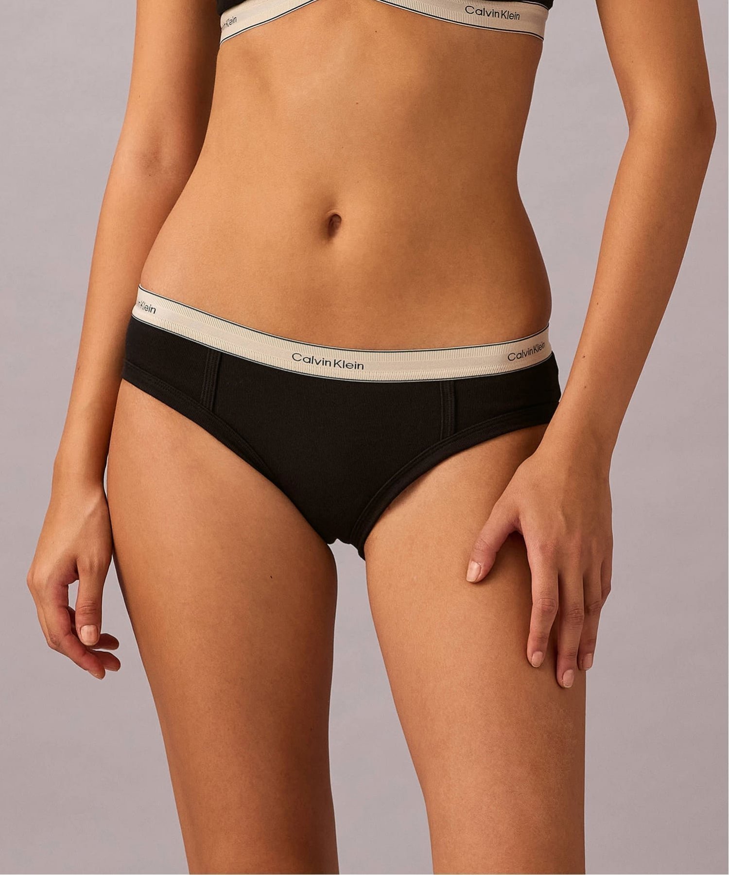 【カルバンクライン/Calvin Klein】の【公式ショップ】 カルバンクライン ビキニショーツ インテリア・キッズ・メンズ・レディースファッション・服の通販 founy(ファニー) ファッション Fashion レディースファッション Fashion for Women おすすめ Recommended / Our Picks アンダー Underwear Essentials ショーツ Shorts, Short Pants シンプル Simple, Minimal スポーツ Sports, Activewear ビキニ Bikini, Two-Piece Swimsuit フィット Fit, Slim Fit フロント Front, Front Design モダン Modern, Contemporary Black|ID: prp329100004866781 ipo3291000000036248923