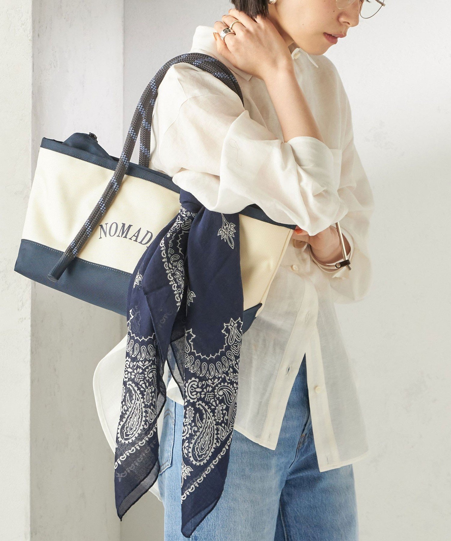 【シップス フォー ウィメン/SHIPS】の【一部SHIPS別注】destin バンダナ カレ 90*90 インテリア・キッズ・メンズ・レディースファッション・服の通販 founy(ファニー) 　ファッション　Fashion　レディースファッション　Fashion for Women　2026年　2026　スカーフ　Scarf, Neckwear　バンダナ　Bandana, Head Scarf　別注　Limited Edition, Custom Order　ネイビー|ID: prp329100004866969 ipo3291000000036252112