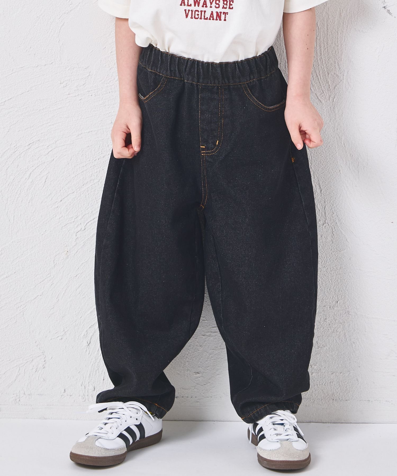 【ペアマノン/pairmanon / KIDS】のユニセックス ネームタグ付き カーブデニムパンツ インテリア・キッズ・メンズ・レディースファッション・服の通販 founy(ファニー) ファッション Fashion キッズファッション Fashion for Kids ボトムス Bottoms おすすめ Recommended / Our Picks デニム Denim, Jeans Material トレンド Trend, Trending Now ポケット Pocket, Pocket Detail 楽ちん Easy Fit, Comfortable ブラック09|ID: prp329100004867350 ipo3291000000036256787