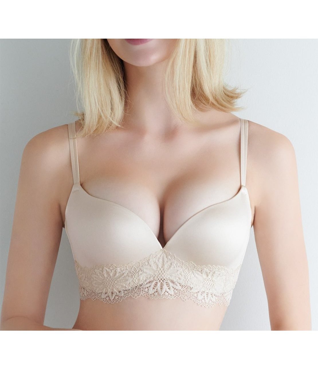 【ピーチジョン/PEACH JOHN】の【脇高スッキリ痩せみえで「見た目体重」オフ!】スマートブラ インテリア・キッズ・メンズ・レディースファッション・服の通販 founy(ファニー) ファッション Fashion レディースファッション Fashion for Women クッション Cushion, Throw Pillow ストレッチ Stretch, Stretchy Fabric スマート Smart, Elegant スリム Slim, Slim Fit なめらか Smooth, Silky Texture 人気 Popular, Best Seller ビッグ Big, Oversized ピーチ Peach, Soft Touch フィット Fit, Slim Fit ラップ Wrap, Wrap Design レース Lace, Lace Fabric ワイヤー Wire, Wired Bra おすすめ Recommended / Our Picks エレガント 上品 Elegant アイボリー|ID: prp329100004867353 ipo3291000000036256854