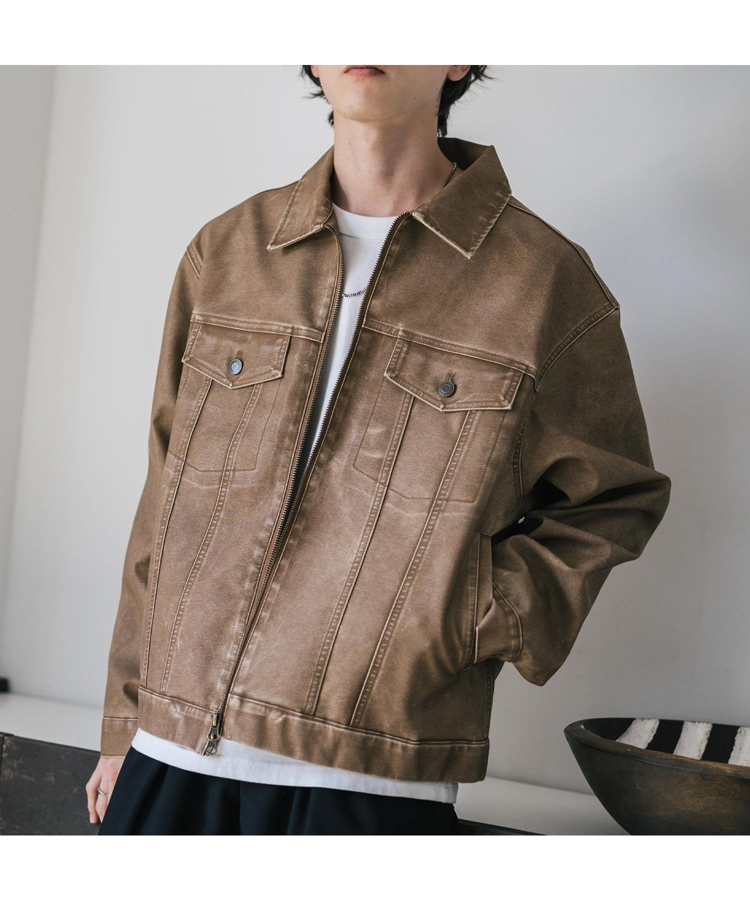 【ロッキーモンロー/Rocky Monroe】のヴィンテージ加工PUレザーダブルジップショートジャケット インテリア・キッズ・メンズ・レディースファッション・服の通販 founy(ファニー) ファッション Fashion レディースファッション Fashion for Women アウター Coat / Outerwear Collection レディースジャケット・軽アウター Jackets ヴィンテージ Vintage Style カットソー Cut and Sewn Top カーゴパンツ Cargo Pants, Utility Pants クール Cool, Chic スラックス Slacks, Dress Pants デニム Denim, Jeans Material トレンド Trend, Trending Now バランス Balance, Style Balance フィット Fit, Slim Fit フラップ Flap, Flap Pocket フレア Flare, Flared ポケット Pocket, Pocket Detail リアル Real, Realistic 再入荷 Restock / Back in Stock エレガント 上品 Elegant ベージュ|ID: prp329100004867380 ipo3291000000036257424