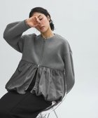 【アダム エ ロペ/ADAM ET ROPE'】のダンボールタフタペプラムカットソーカーディガン 人気、トレンドファッション・服の通販 founy(ファニー) ファッション Fashion レディースファッション Fashion for Women トップス・カットソー Cut & Sew Tops カーディガン・羽織り Layered Style Cardigans カットソー・ベーシックTシャツ Cut-and-Sewn Tops / Stretch Tees & Basics カーディガン Cardigan, Knitwear ストレッチ Stretch, Stretchy Fabric スピンドル Spindle, Drawcord スラックス Slacks, Dress Pants タフタ Taffeta, Structured Fabric デニム Denim, Jeans Material 定番 Standard, Basic Item 人気 Popular, Best Seller バルーン Balloon, Balloon Silhouette フォルム Silhouette, Form フレア Flare, Flared ペプラム Peplum, Flared Hem ボトム Bottoms, Lower Wear ポケット Pocket, Pocket Detail ワイド Wide, Wide Fit おすすめ Recommended / Our Picks thumbnail グレー(07)|ID: prp329100004867383 ipo3291000000036257471