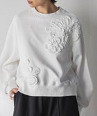 【メイソングレイ/MAYSON GREY】のフラワーモチーフプルオーバー≪洗濯機で洗える≫ 人気、トレンドファッション・服の通販 founy(ファニー) ファッション Fashion レディースファッション Fashion for Women トップス・カットソー Cut & Sew Tops カジュアルプルオーバー・ニットトップス Pullovers & Knit Tops / Casual Pullovers 花柄・フラワープリント・モチーフ Floral Prints & Motifs / Flower Pattern Tops ウォッシュ Washed Finish 春 Spring 洗える Machine Washable キュロット Culottes, Wide Shorts コンパクト Compact, Small Size ストレッチ Stretch, Stretchy Fabric デニム Denim, Jeans Material 長袖 Long Sleeve, Full Sleeve パターン Pattern, Design Print フラワー Flower, Floral ボトム Bottoms, Lower Wear モチーフ Motif, Design Theme リラックス Relax, Relaxed Fit S/S・春夏 SS, Spring/Summer, Warm Season 夏 Summer 2026年 2026 thumbnail ホワイト|ID: prp329100004867397 ipo3291000000036257768