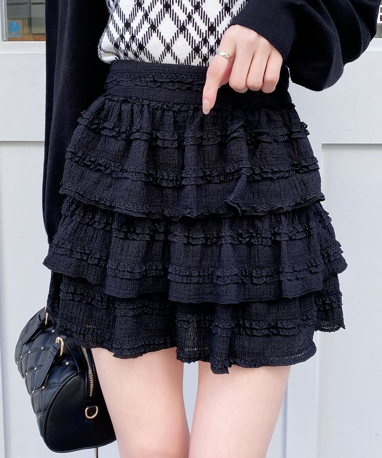 【イング/INGNI】のレースフリルスカパン インテリア・キッズ・メンズ・レディースファッション・服の通販 founy(ファニー) ファッション Fashion レディースファッション Fashion for Women インナー Innerwear ガーリー Girly, Feminine Style ジップ Zip, Zipper スマホ Smartphone, Mobile Device フィット Fit, Slim Fit フリル Frill, Ruffle ミニスカート Mini Skirt, Short Skirt レース Lace, Lace Fabric おすすめ Recommended / Our Picks クロ|ID: prp329100004867410 ipo3291000000036258038