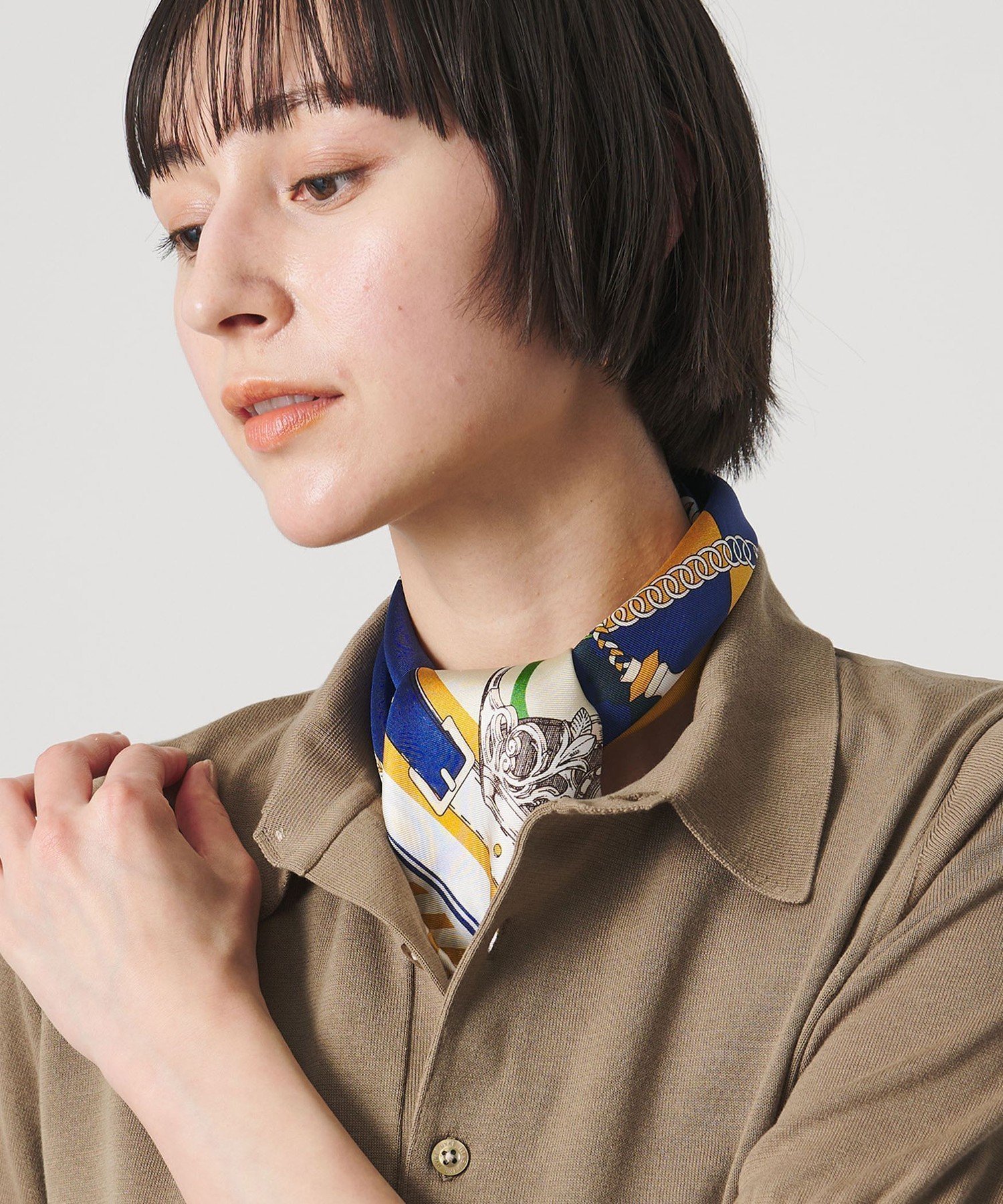 【ユナイテッドアローズ/UNITED ARROWS】のmanipuri SILK 65*65 スカーフ 26SS インテリア・キッズ・メンズ・レディースファッション・服の通販 founy(ファニー) 　ファッション　Fashion　レディースファッション　Fashion for Women　2026年　2026　おすすめ　Recommended / Our Picks　シルク　Silk, 100% Silk　シンプル　Simple, Minimal　ジャケット　Jacket, Outerwear　スカーフ　Scarf, Neckwear　ストール　Stole, Wrap　デニム　Denim, Jeans Material　パターン　Pattern, Design Print　人気　Popular, Best Seller　MUSTARD|ID: prp329100004867465 ipo3291000000036258317