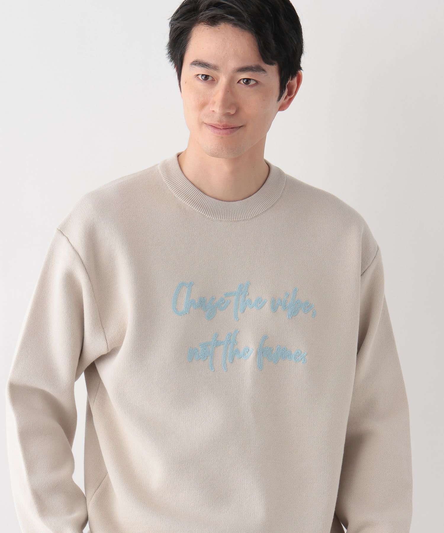 【グローバルワーク/GLOBAL WORK】のスウェットライクオテラクニット/ロゴ/601295 インテリア・キッズ・メンズ・レディースファッション・服の通販 founy(ファニー) 　ファッション　Fashion　レディースファッション　Fashion for Women　トップス・カットソー　Cut & Sew Tops　ニット　Knit Tops & Sweaters　レディースパーカー・カジュアルフーディー　Casual Hoodies & Sweatshirts　スウェット・クルーネックトップス　Sweatshirts & Crewnecks / Relaxed Fit Sweat Tops　2025年　2025　2025-2026秋冬・A/W　Autumn/Winter 2025–26 AW25–26　おすすめ　Recommended / Our Picks　シンプル　Simple, Minimal　デニム　Denim, Jeans Material　パターン　Pattern, Design Print　ミラノリブ　Milano Rib, Milano Stitch　リラックス　Relax, Relaxed Fit　A/W・秋冬　Autumn/Winter　グレージュ*フロント刺繍ロゴ13|ID: prp329100004867982 ipo3291000000036268197