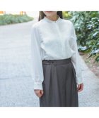 【ビームス ハート/BEAMS HEART】のフロントレース ブラウス 26SS セレモニー 入学 入園 卒業 卒園 ママスーツ 七五三 通勤 オフィススタイル オンオフ兼用 フォーマル きれいめ ビームスセレモニー2026 長袖 万能 人気、トレンドファッション・服の通販 founy(ファニー) ファッション Fashion レディースファッション Fashion for Women トップス・カットソー Cut & Sew Tops シャツ・ブラウス・オフィスカジュアル Elegant Blouses & Button-Ups インナー Innerwear カーディガン Cardigan, Knitwear シンプル Simple, Minimal ジャケット Jacket, Outerwear スマート Smart, Elegant スーツ Suit, Formalwear とろみ Fluid, Flowy Fabric タイトスカート Pencil Skirt, Tight Skirt 長袖 Long Sleeve, Full Sleeve バランス Balance, Style Balance フォーマル Formal, Dressy フロント Front, Front Design レース Lace, Lace Fabric エレガント 上品 Elegant セレモニー Ceremony 入学式 Entrance Ceremony 卒業式 Graduation Ceremony ビジネス 仕事 通勤 Business / Work / Commuting 2026年 2026 thumbnail OFF WHITE|ID: prp329100004868010 ipo3291000000036268657