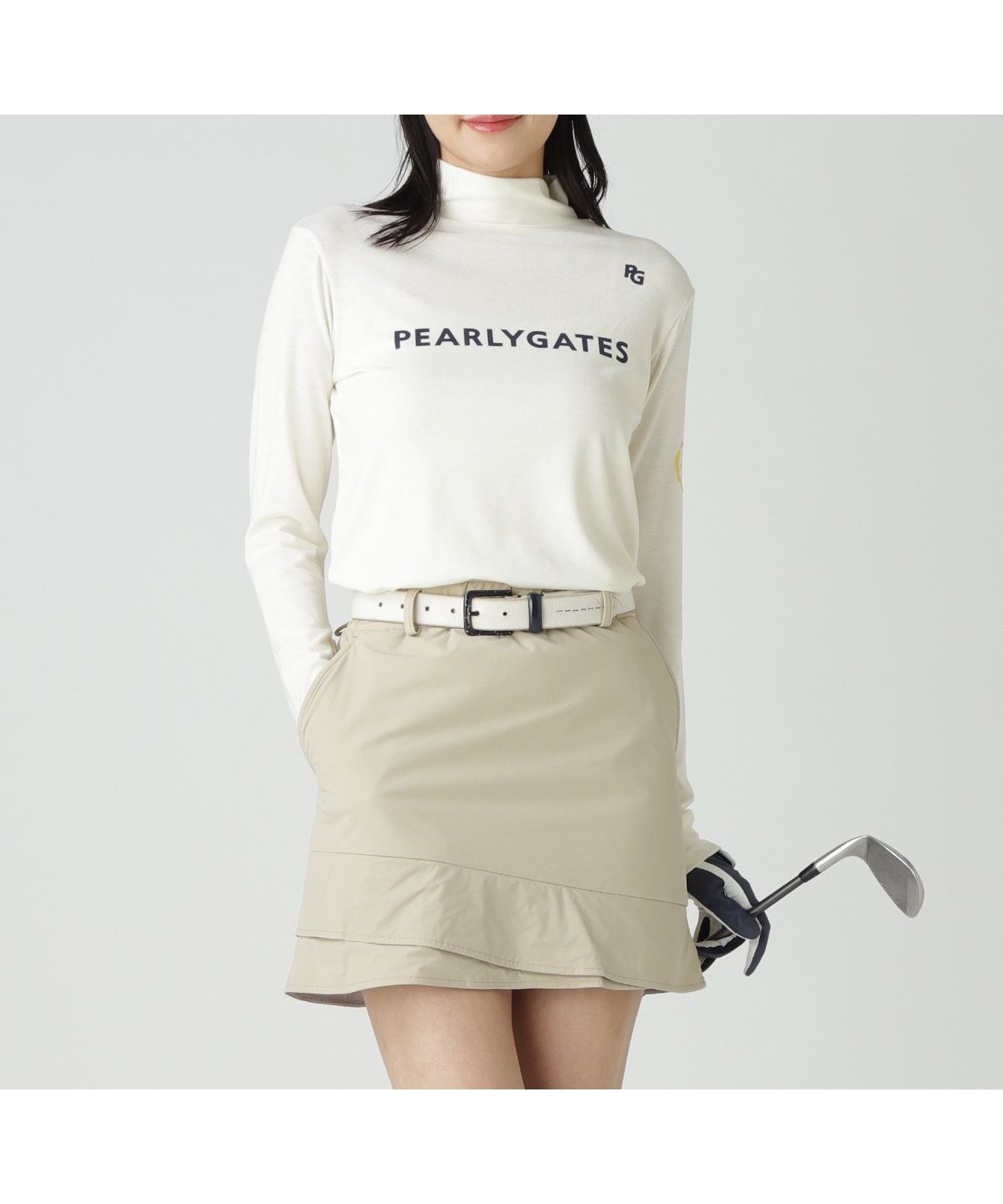 【パーリーゲイツ/PEARLY GATES】のPGisPGラグウォームプレミア長袖ハイネックカットソー インテリア・キッズ・メンズ・レディースファッション・服の通販 founy(ファニー) 　ファッション　Fashion　レディースファッション　Fashion for Women　トップス・カットソー　Cut & Sew Tops　カットソー・ベーシックTシャツ　Cut-and-Sewn Tops / Stretch Tees & Basics　アクリル　Acrylic Material　ゴルフ　Golf　ストレッチ　Stretch, Stretchy Fabric　フロント　Front, Front Design　ラグジュアリー　Luxury, Elegant　長袖　Long Sleeve, Full Sleeve　ホワイト|ID: prp329100004868015 ipo3291000000036268792