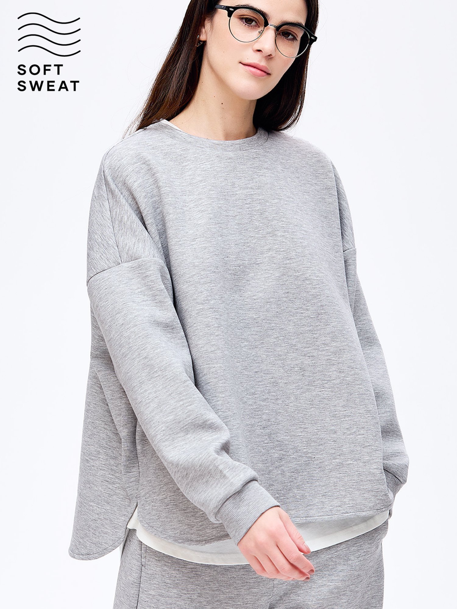 【コカ/COCA】のソフトスウェット裾スリットプルオーパー インテリア・キッズ・メンズ・レディースファッション・服の通販 founy(ファニー) 　ファッション　Fashion　レディースファッション　Fashion for Women　トップス・カットソー　Cut & Sew Tops　レディースパーカー・カジュアルフーディー　Casual Hoodies & Sweatshirts　スウェット・クルーネックトップス　Sweatshirts & Crewnecks / Relaxed Fit Sweat Tops　シンプル　Simple, Minimal　スウェット / スエット　Sweatshirt, Sweatwear　ストレッチ　Stretch, Stretchy Fabric　スリット　Slit, Slit Detail　デニム　Denim, Jeans Material　バランス　Balance, Style Balance　ベーシック　Basic, Essential　ポケット　Pocket, Pocket Detail　無地　Plain, Solid Color　ワイド　Wide, Wide Fit　2026年　2026　Gray|ID: prp329100004868063 ipo3291000000036269885