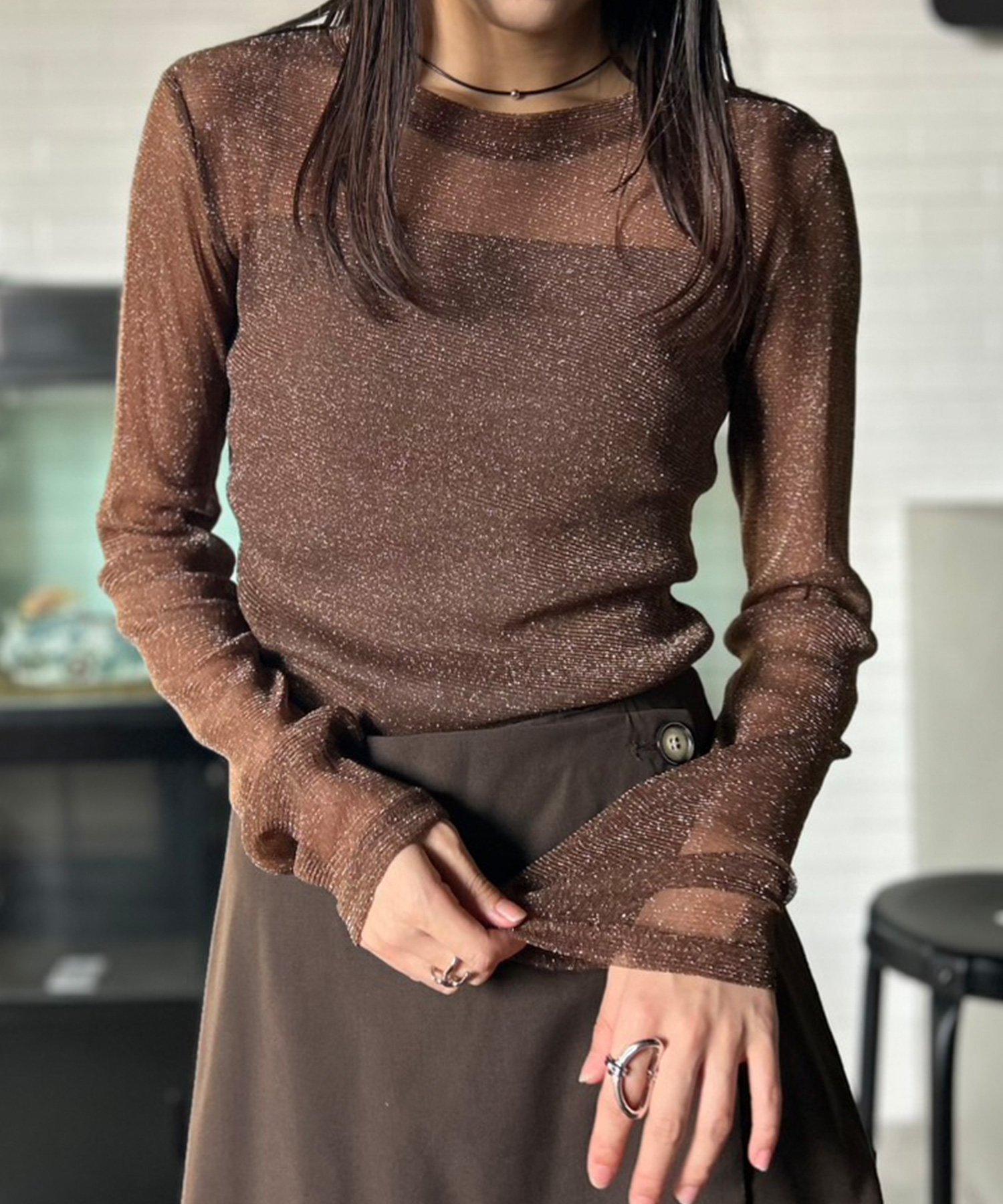 【アウトフィッター ラボ/Outfitter lab】の【全8色】 ラメシアートップス クルーネック 長袖 インテリア・キッズ・メンズ・レディースファッション・服の通販 founy(ファニー) ファッション Fashion レディースファッション Fashion for Women トップス・カットソー Cut & Sew Tops インナー Innerwear オケージョン Occasion Wear カーディガン Cardigan, Knitwear シアー Sheer, See-Through シルバー Silver, Metallic Silver シンプル Simple, Minimal ジャケット Jacket, Outerwear スウェット / スエット Sweatshirt, Sweatwear スラックス Slacks, Dress Pants デニム Denim, Jeans Material トレンド Trend, Trending Now 長袖 Long Sleeve, Full Sleeve フェミニン Feminine, Girly A/W・秋冬 Autumn/Winter S/S・春夏 SS, Spring/Summer, Warm Season おすすめ Recommended / Our Picks 夏 Summer 旅行 Travel セレモニー Ceremony 入学式 Entrance Ceremony 卒業式 Graduation Ceremony 結婚式 Wedding 二次会 After Party ビジネス 仕事 通勤 Business / Work / Commuting ブラウン|ID: prp329100004868095 ipo3291000000036270375