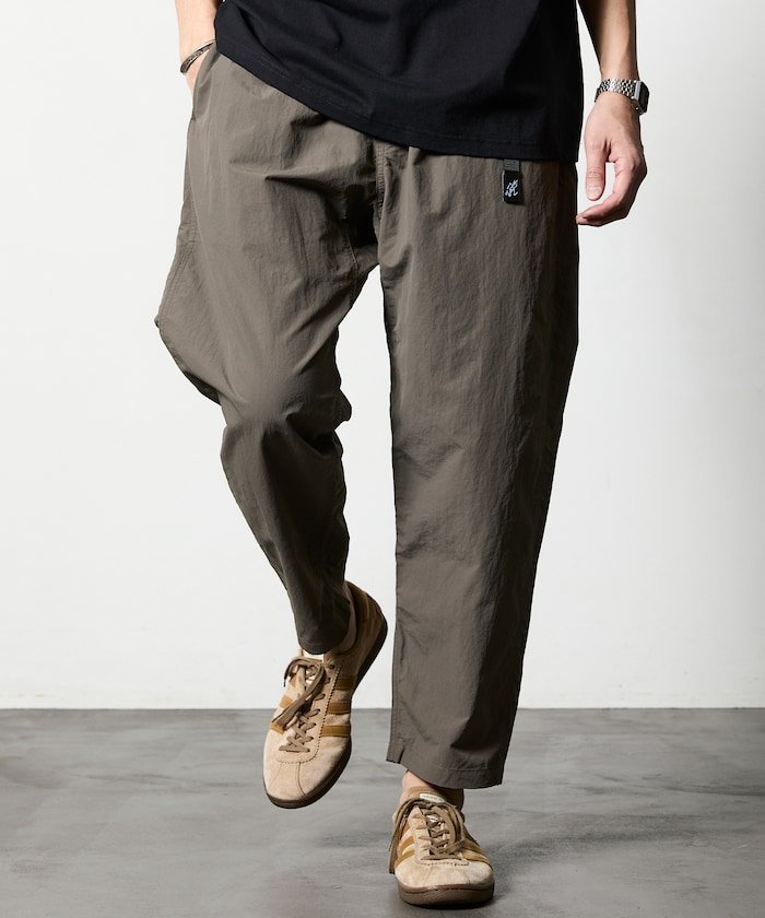 【フリークスストア/FREAK'S STORE】のGRAMICCI×FREAK S STORE 別注 デュラブルナイロン アンクルカット クライミングパンツ 【限定展開】 インテリア・キッズ・メンズ・レディースファッション・服の通販 founy(ファニー) 　ファッション　Fashion　メンズファッション　Fashion for Men　ボトムス　Bottoms　アウトドア　Outdoor Clothing　アンクル　Ankle-Length Design　洗える　Machine Washable　くるぶし　Ankle-Length　軽量　Lightweight, Ultra Light　テーパード　Tapered, Tapered Pants　人気　Popular, Best Seller　ビッグ　Big, Oversized　プリント　Print, Printed Pattern　ベーシック　Basic, Essential　別注　Limited Edition, Custom Order　S/S・春夏　SS, Spring/Summer, Warm Season　おすすめ　Recommended / Our Picks　夏　Summer　旅行　Travel　2026年　2026　チャコールグレー|ID: prp329100004868379 ipo3291000000036274301