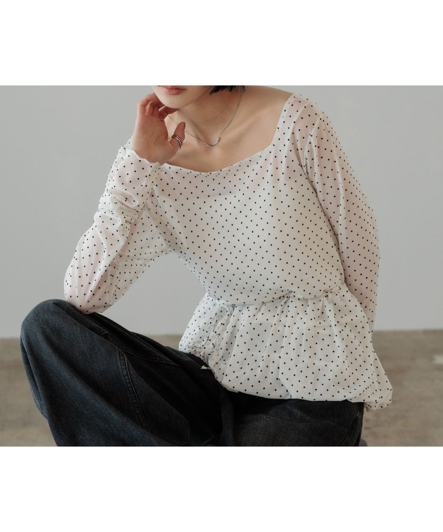 【ローリーズファーム/LOWRYS FARM】のフロッキードットチュールLS インテリア・キッズ・メンズ・レディースファッション・服の通販 founy(ファニー) 　ファッション　Fashion　レディースファッション　Fashion for Women　おすすめ　Recommended / Our Picks　インナー　Innerwear　チュール　Tulip, Tulip Motif　ドット　Polka Dot, Dot Pattern　バルーン　Balloon, Balloon Silhouette　プリント　Print, Printed Pattern　ペプラム　Peplum, Flared Hem　ホワイト05|ID: prp329100004868397 ipo3291000000036274577