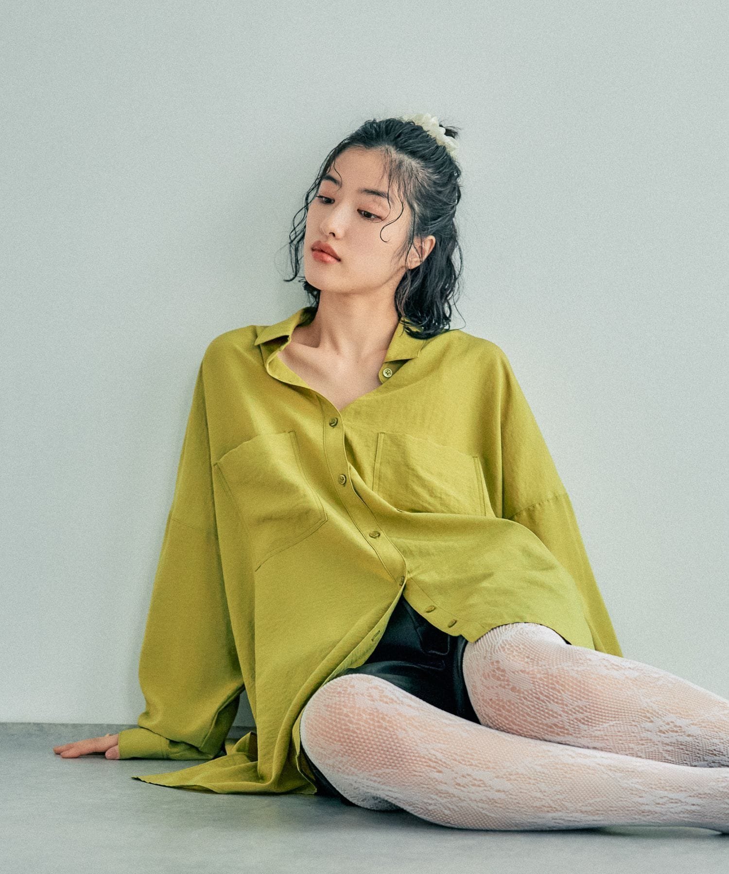 【レプシィム ローリーズファーム/LEPSIM LOWRYS FARM】のサラキレポンチョ長袖シャツチュニック インテリア・キッズ・メンズ・レディースファッション・服の通販 founy(ファニー) 　ファッション　Fashion　レディースファッション　Fashion for Women　アウター　Coat / Outerwear Collection　ポンチョ・ケープコート　Ponchos & Capes　トップス・カットソー　Cut & Sew Tops　シャツ・ブラウス・オフィスカジュアル　Elegant Blouses & Button-Ups　ギャザー　Gathered, Ruffled　シンプル　Simple, Minimal　チュニック　Tunic, Long Top　定番　Standard, Basic Item　長袖　Long Sleeve, Full Sleeve　イエローグリーン71|ID: prp329100004868403 ipo3291000000036274744