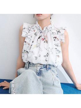 【フレイ アイディー/FRAY I.D】のフラワープリントギャザーフリルブラウス 人気、トレンドファッション・服の通販 founy(ファニー) ファッション Fashion レディースファッション Fashion for Women トップス・カットソー Cut & Sew Tops シャツ・ブラウス・オフィスカジュアル Elegant Blouses & Button-Ups 花柄・フラワープリント・モチーフ Floral Prints & Motifs / Flower Pattern Tops インナー Innerwear エアリー Airy Texture キャミソール Camisole, Spaghetti Strap Top スペシャル Special, Limited Edition スマート Smart, Elegant セットアップ Set-Up, Coordinated Outfit ビスチェ Bustier, Corset Top フラワー Flower, Floral フリル Frill, Ruffle プリント Print, Printed Pattern プリーツ Pleats, Pleated おすすめ Recommended / Our Picks エレガント 上品 Elegant |ID:prp329100004868406