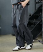 【フリークスストア/FREAK'S STORE】の機能性素材 別注 ワンポイントロゴタックパンツ 限定展開 人気、トレンドファッション・服の通販 founy(ファニー) ファッション Fashion レディースファッション Fashion for Women パンツ Pants & Trousers 今季 This Season, Current Season ショーツ Shorts, Short Pants スペシャル Special, Limited Edition セットアップ Set-Up, Coordinated Outfit トレンド Trend, Trending Now ドローコード Drawcord, Drawstring Cord バランス Balance, Style Balance バルーン Balloon, Balloon Silhouette 別注 Limited Edition, Custom Order メンズ Men's, Menswear ユニセックス Unisex, Genderless レギュラー Regular, Standard Fit S/S・春夏 SS, Spring/Summer, Warm Season 夏 Summer 2026年 2026 thumbnail チャコールグレー|ID: prp329100004868412 ipo3291000000036275064