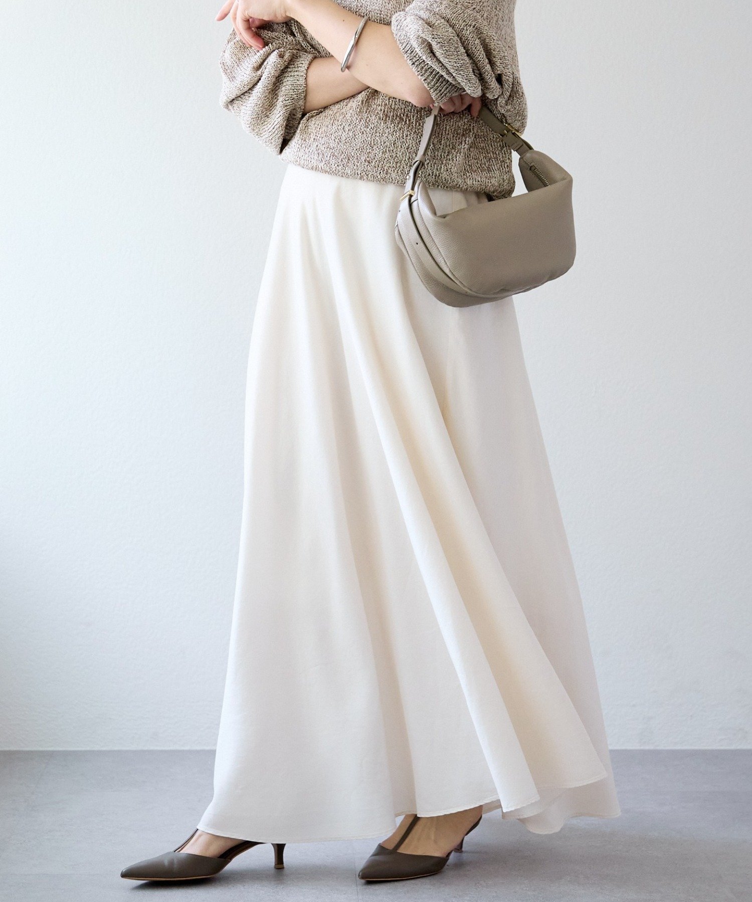 【リヴドロワ/RIVE DROITE】の【セットアップ可/上品な落ち感】ガーメントダイフレアバイアススカート インテリア・キッズ・メンズ・レディースファッション・服の通販 founy(ファニー) 　ファッション　Fashion　レディースファッション　Fashion for Women　セットアップ　Matching Sets　スカート・ミニ/ミディ/マキシ　Skirts / Mini, Midi & Maxi Skirts　ギャザー　Gathered, Ruffled　セットアップ　Set-Up, Coordinated Outfit　フレア　Flare, Flared　フロント　Front, Front Design　ペチコート　Petticoat, Underskirt　ポケット　Pocket, Pocket Detail　リラックス　Relax, Relaxed Fit　再入荷　Restock / Back in Stock　おすすめ　Recommended / Our Picks　エレガント 上品　Elegant　エクリュ|ID: prp329100004868429 ipo3291000000036275398