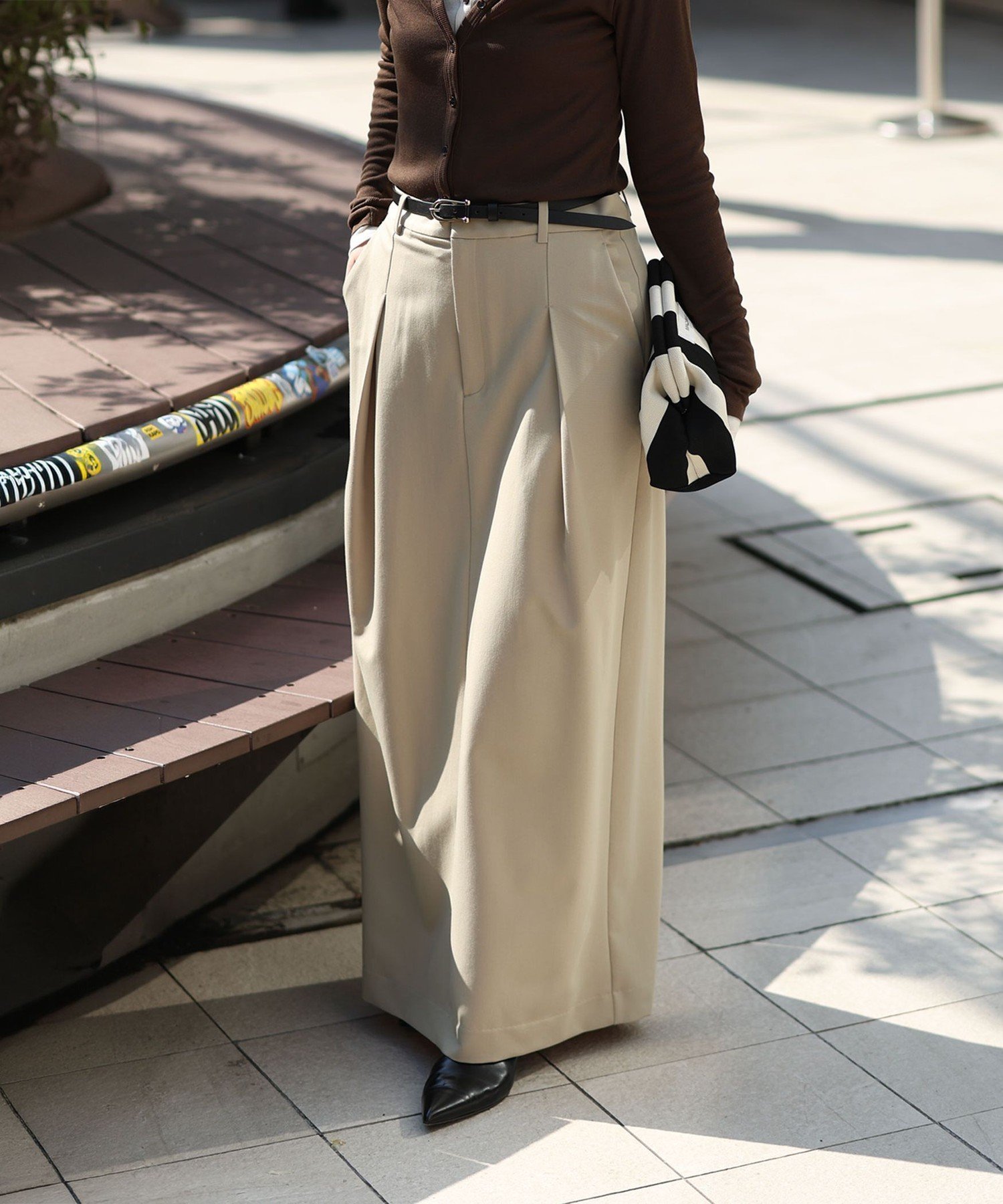 【ノーリーズ/NOLLEY'S】の【MAQWEL/マクウェル】タックロングスカート インテリア・キッズ・メンズ・レディースファッション・服の通販 founy(ファニー) 　ファッション　Fashion　レディースファッション　Fashion for Women　スカート　Skirts　ロングスカート　Long Skirts / Maxi & Midi Skirts　ストレート　Straight, Straight Cut　スラックス　Slacks, Dress Pants　バランス　Balance, Style Balance　フロント　Front, Front Design　ロング　Long, Long-Length　おすすめ　Recommended / Our Picks　2026年　2026　ベージュ|ID: prp329100004868443 ipo3291000000036275700