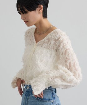 【サロン アダム エ ロペ/SALON adam et rope'】のモチーフカットジャガードブラウス 人気、トレンドファッション・服の通販 founy(ファニー) ファッション Fashion レディースファッション Fashion for Women トップス・カットソー Cut & Sew Tops シャツ・ブラウス・オフィスカジュアル Elegant Blouses & Button-Ups 春 Spring カットジャガード Cut Jacquard シアー Sheer, See-Through シンプル Simple, Minimal ダウン Down, Puffer デニム Denim, Jeans Material バランス Balance, Style Balance フォーマル Formal, Dressy フリンジ Fringe, Tassel ボトム Bottoms, Lower Wear 羽織 Haori, Light Jacket S/S・春夏 SS, Spring/Summer, Warm Season 夏 Summer エレガント 上品 Elegant セレモニー Ceremony ビジネス 仕事 通勤 Business / Work / Commuting |ID:prp329100004869055