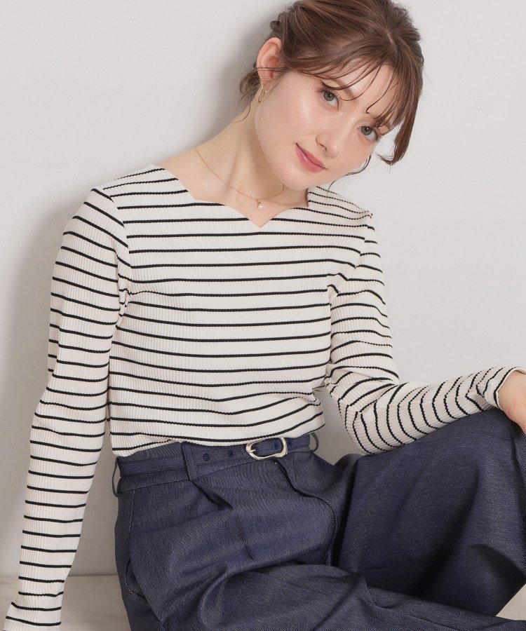 【クチュール ブローチ/Couture Brooch】の【洗える】ハートネック テレコプルオーバー インテリア・キッズ・メンズ・レディースファッション・服の通販 founy(ファニー) 　ファッション　Fashion　レディースファッション　Fashion for Women　トップス・カットソー　Cut & Sew Tops　カジュアルプルオーバー・ニットトップス　Pullovers & Knit Tops / Casual Pullovers　2026年　2026　インナー　Innerwear　シンプル　Simple, Minimal　ジャケット　Jacket, Outerwear　ストレッチ　Stretch, Stretchy Fabric　スマート　Smart, Elegant　チェック　Check, Plaid, Tartan　テレコ　Ribbed, Rib Stitch　デコルテ　Décolleté, Neckline　定番　Standard, Basic Item　洗える　Machine Washable　オフホワイト|ID: prp329100004869071 ipo3291000000036283943